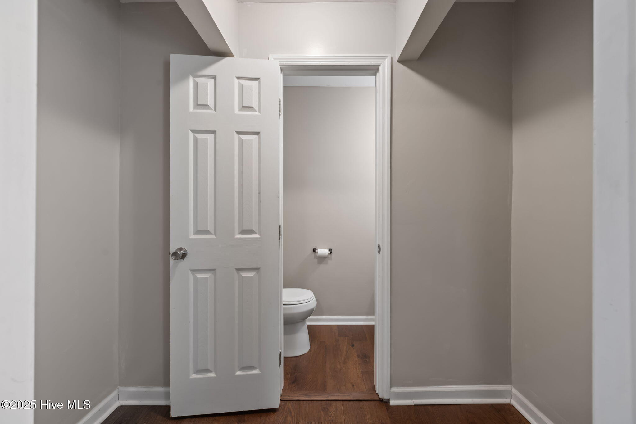 100543026 | Photo 11