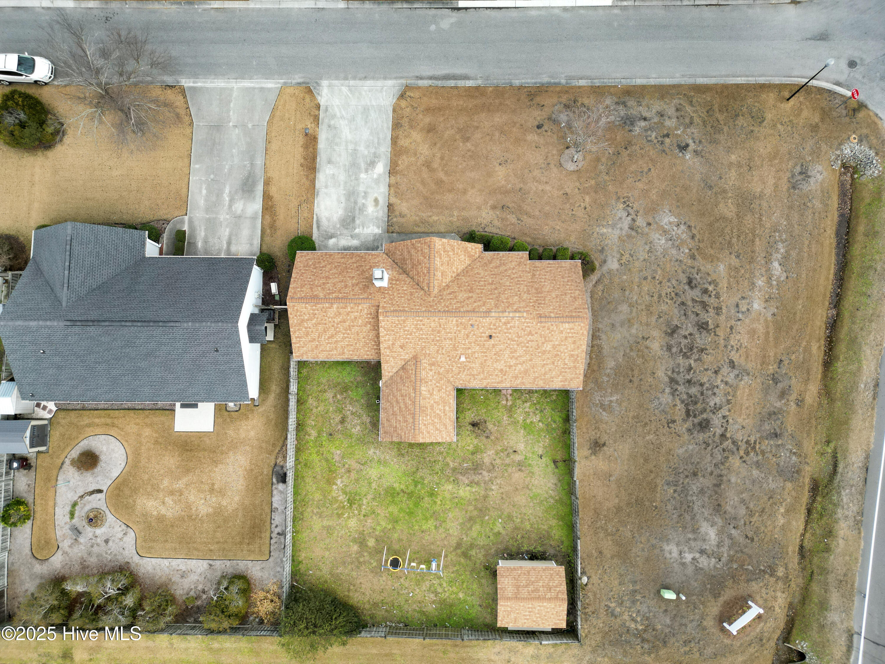 100546767 | Photo 31