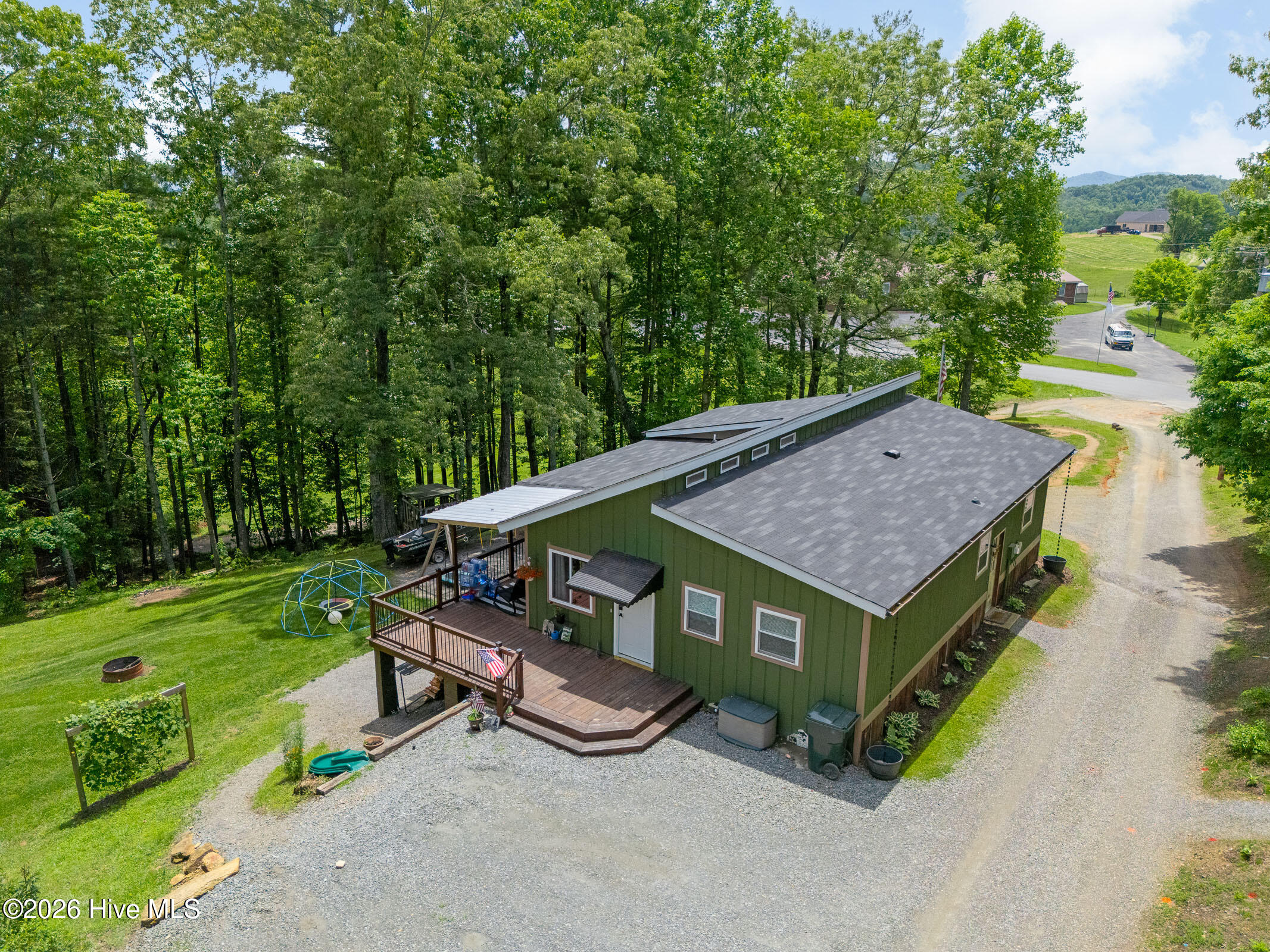 349 Chalet Circle, Murphy, NC 28906 Listing Photo  1