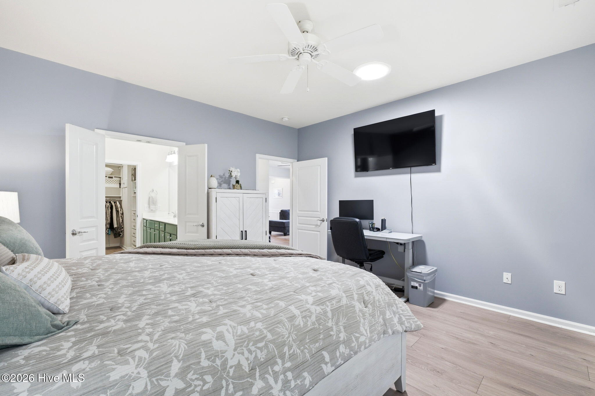 100558549 | Photo 10