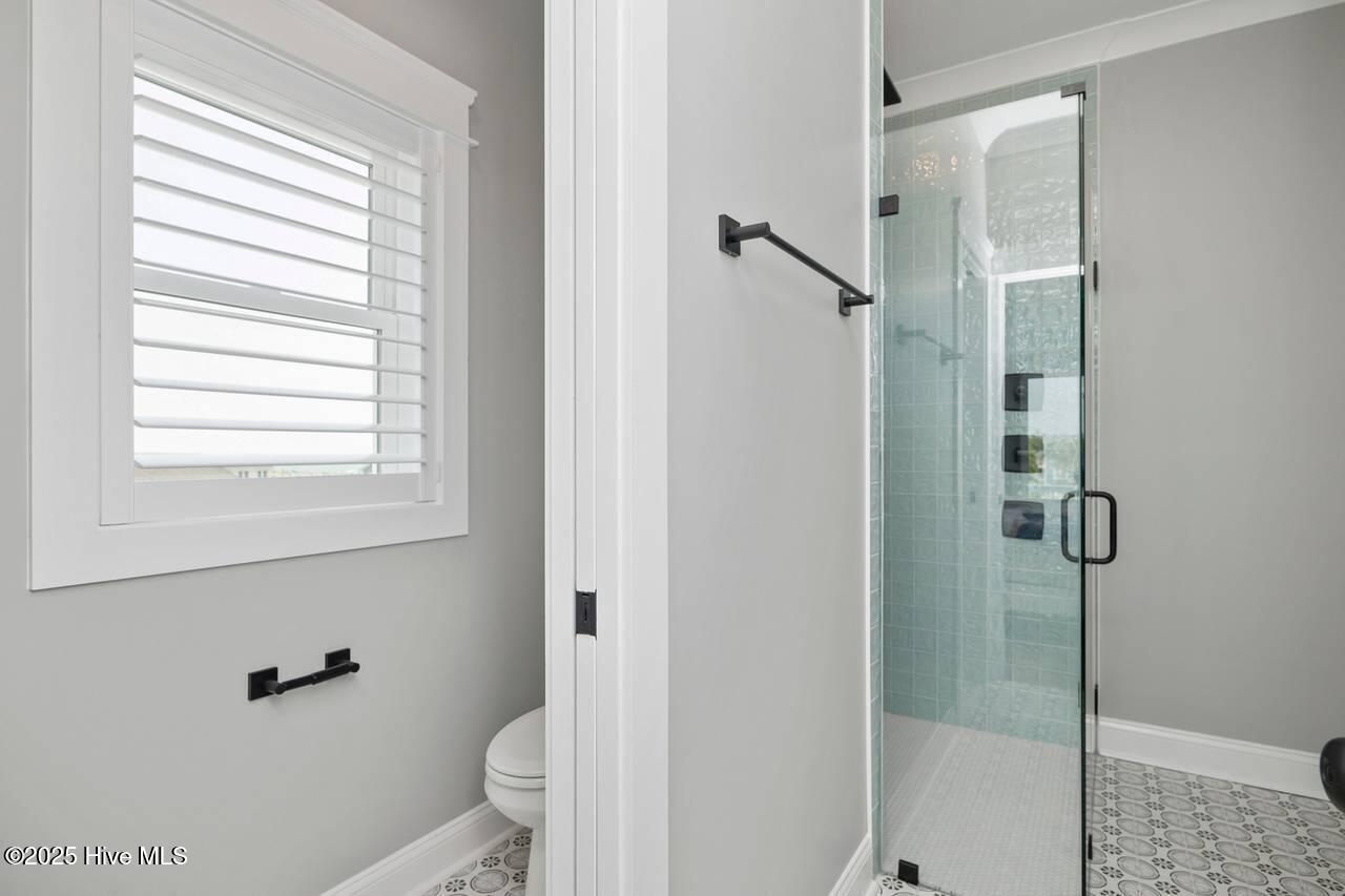 100527522 | Photo 80