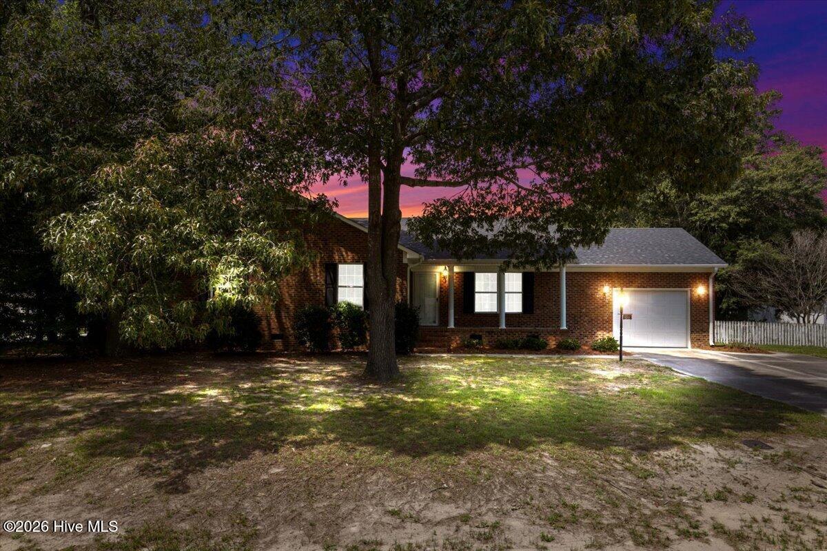 2nd image of 2495 Stratford Dr, La Grange, NC 28551 | MLS# 100596273