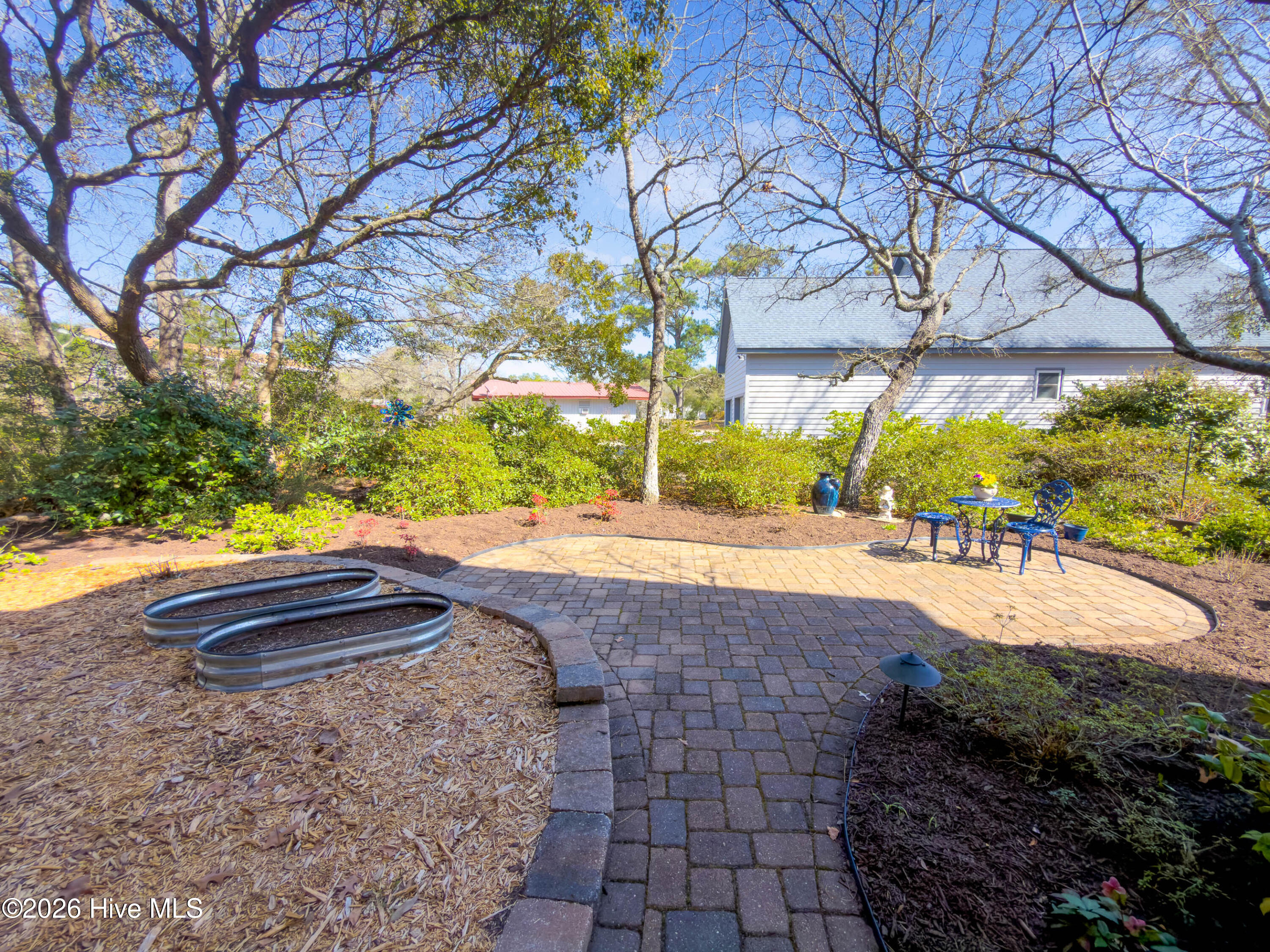 100559044 | Photo 47