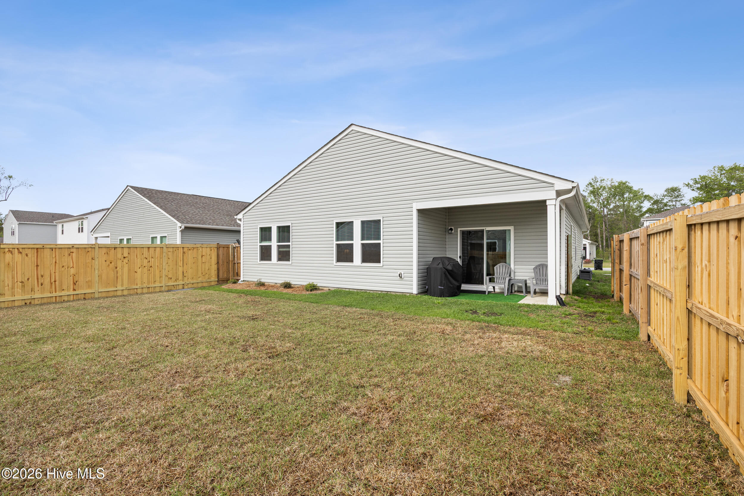 100566801 | Photo 30