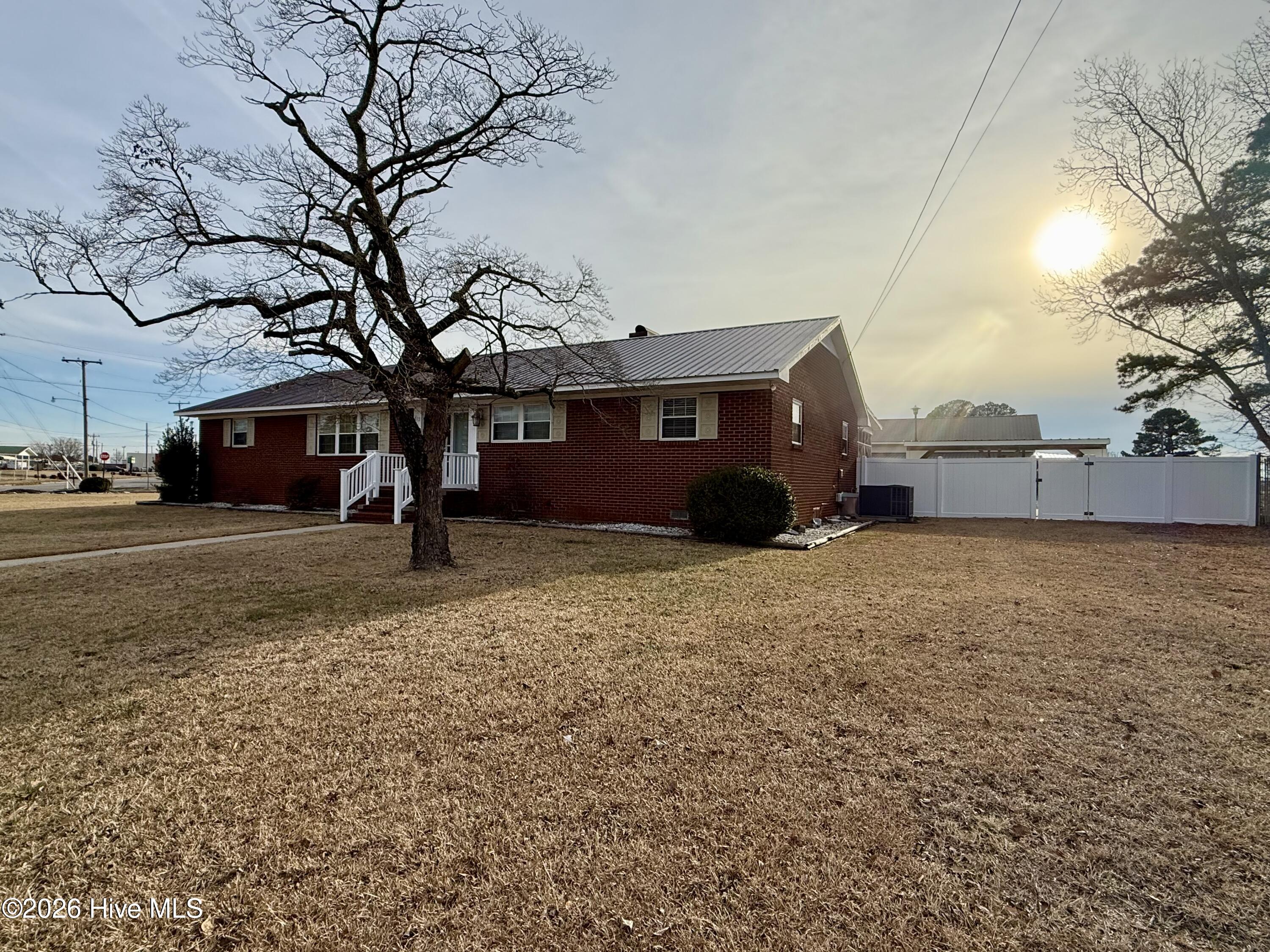 Homes for sale in Williamston, NC | 212 Sunset Dr, Williamston, NC 27892 | MLS# 100555939