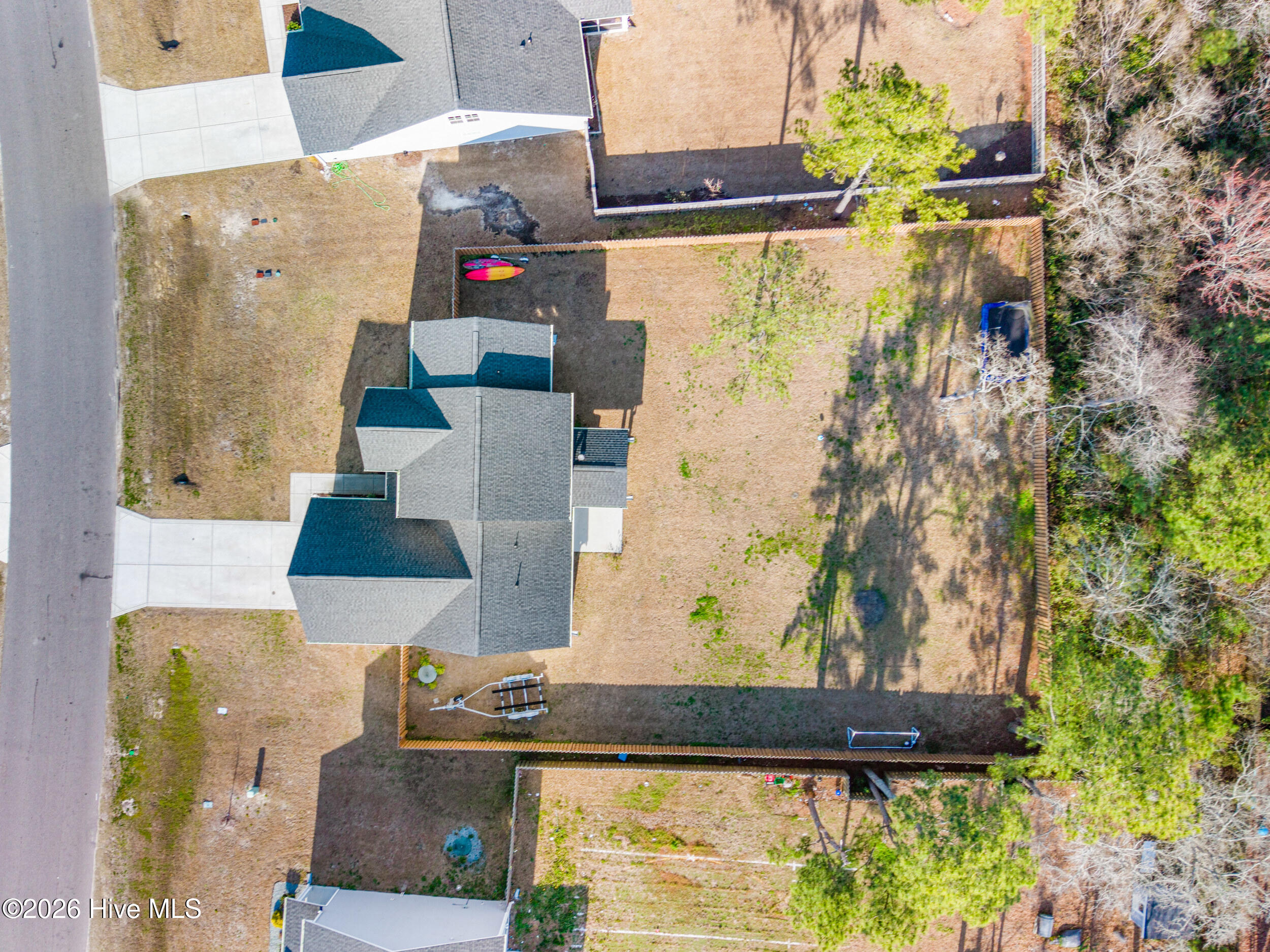 100559684 | Photo 51