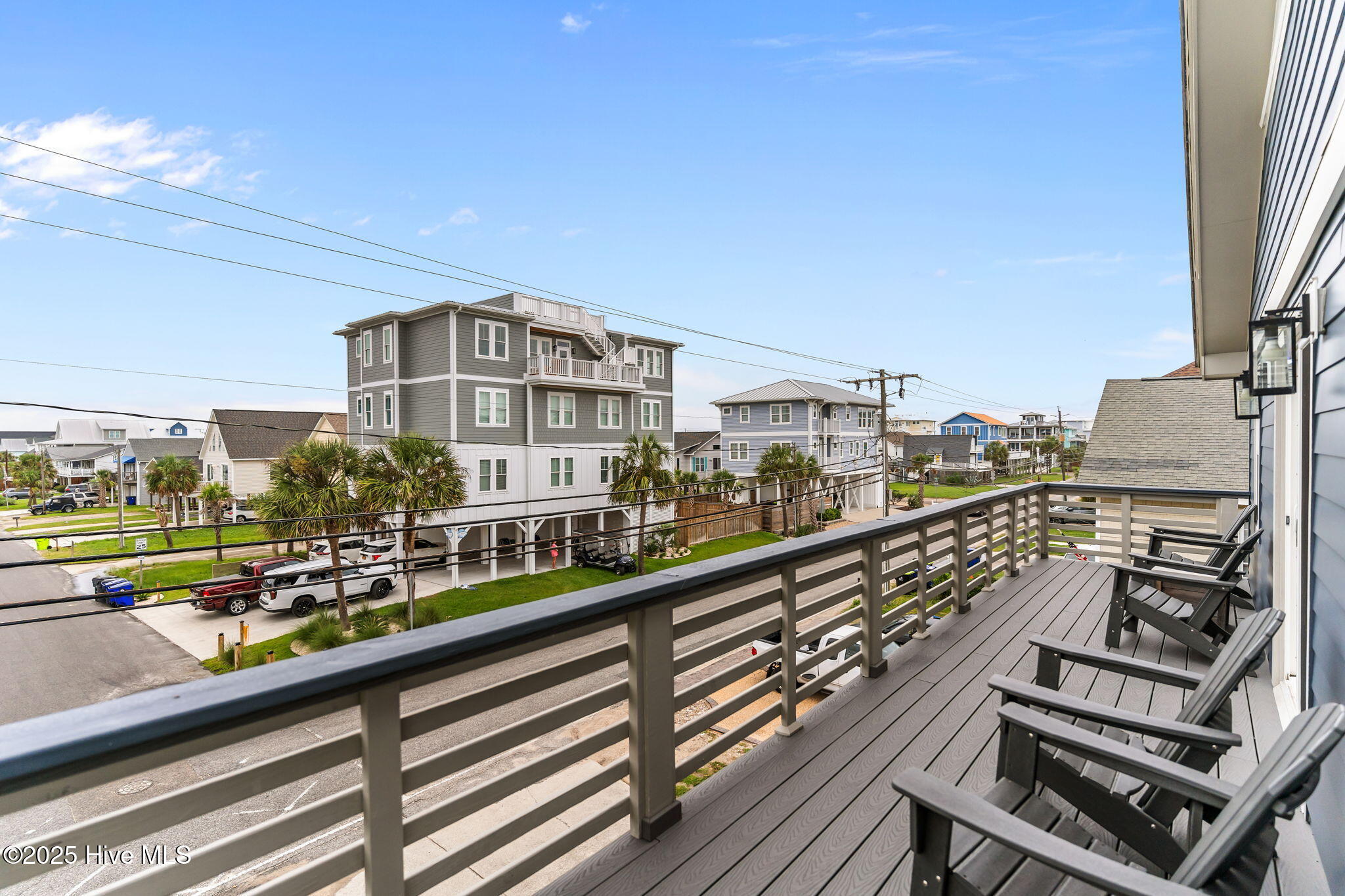 100526073 | Photo 61