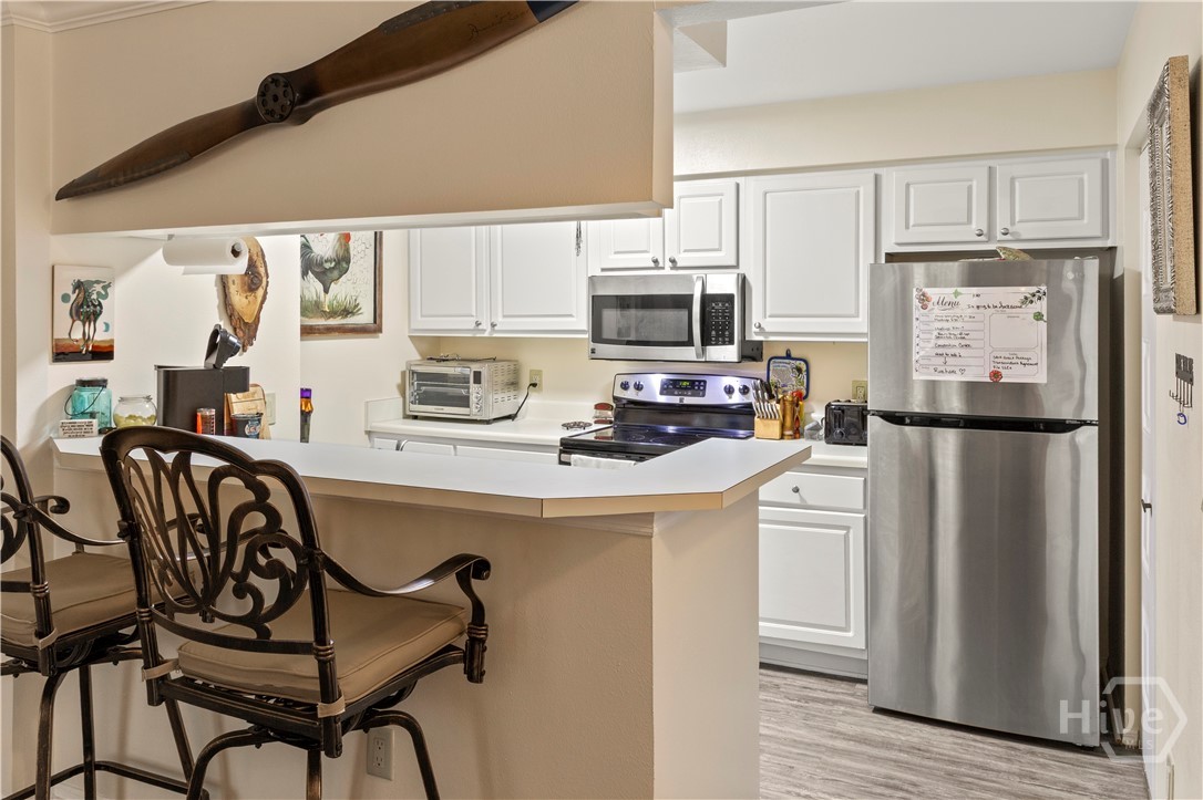 Breakfast bar