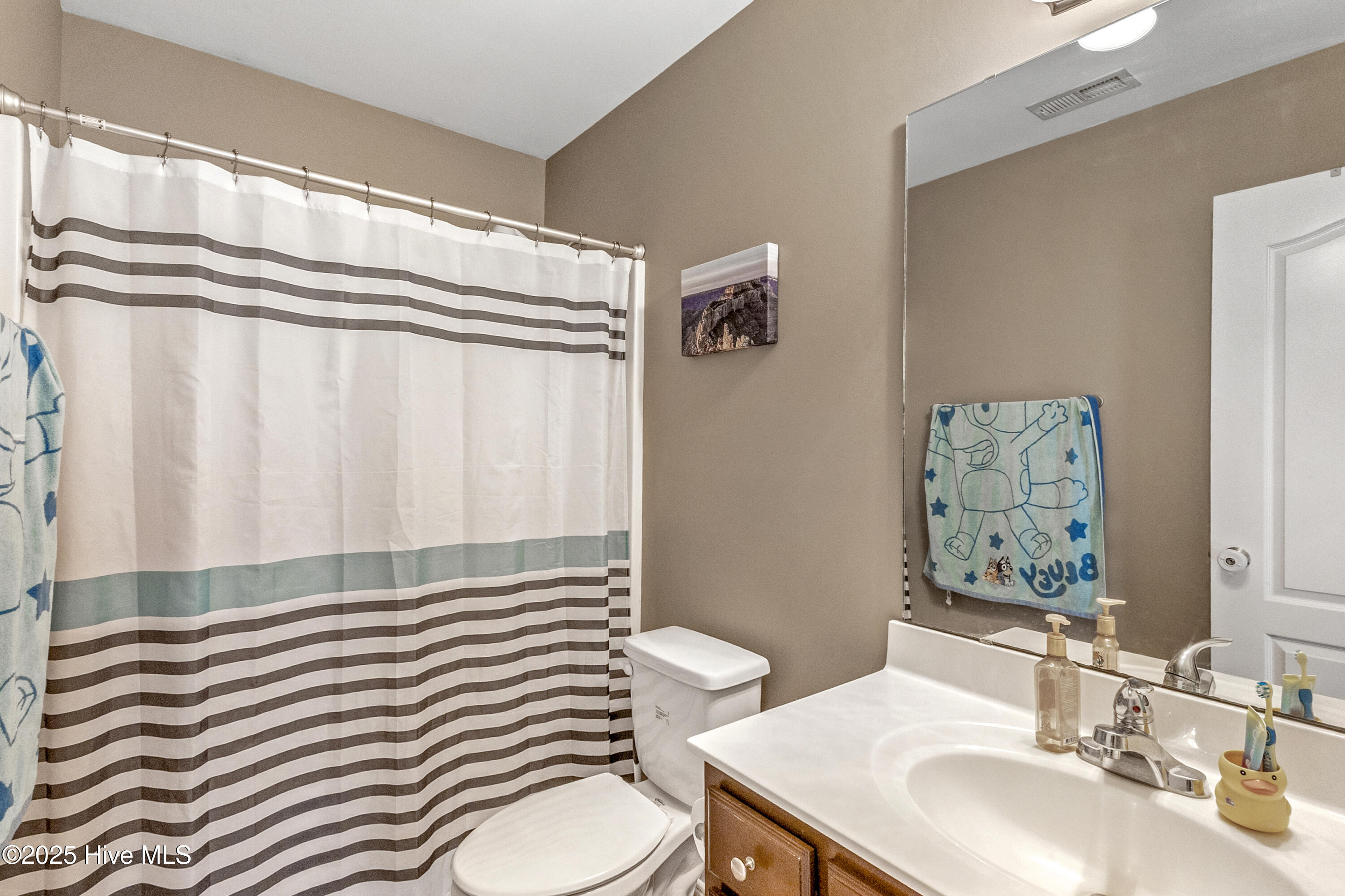 100544025 | Photo 14