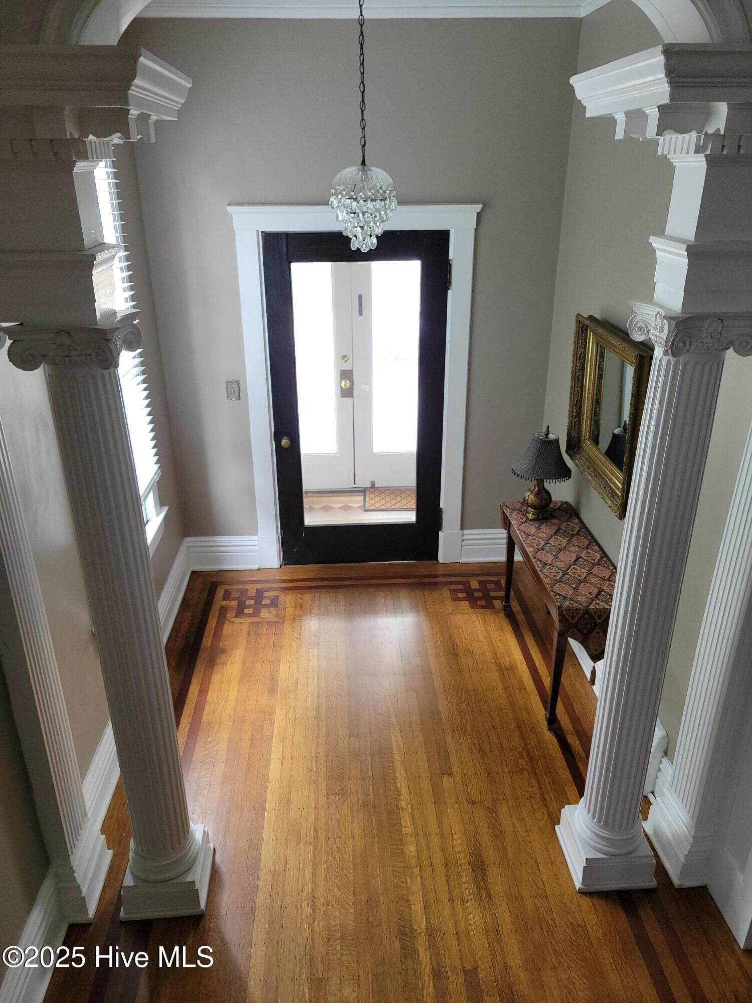 106 S 5th Avenue, Wilmington, NC 28401 – photo 7: 1st Floor Main Entrance