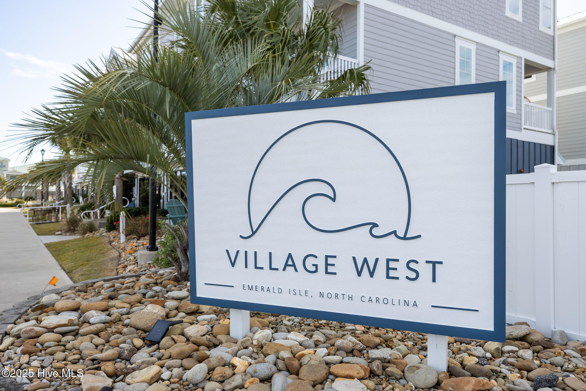 100541524 | Photo 33