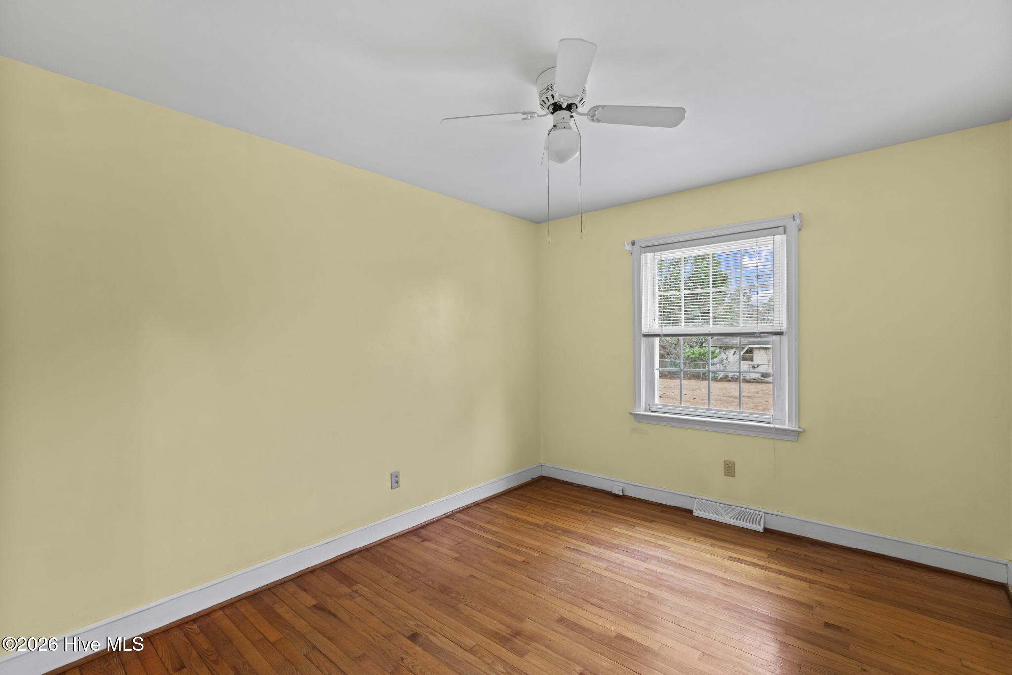 100551088 | Photo 17