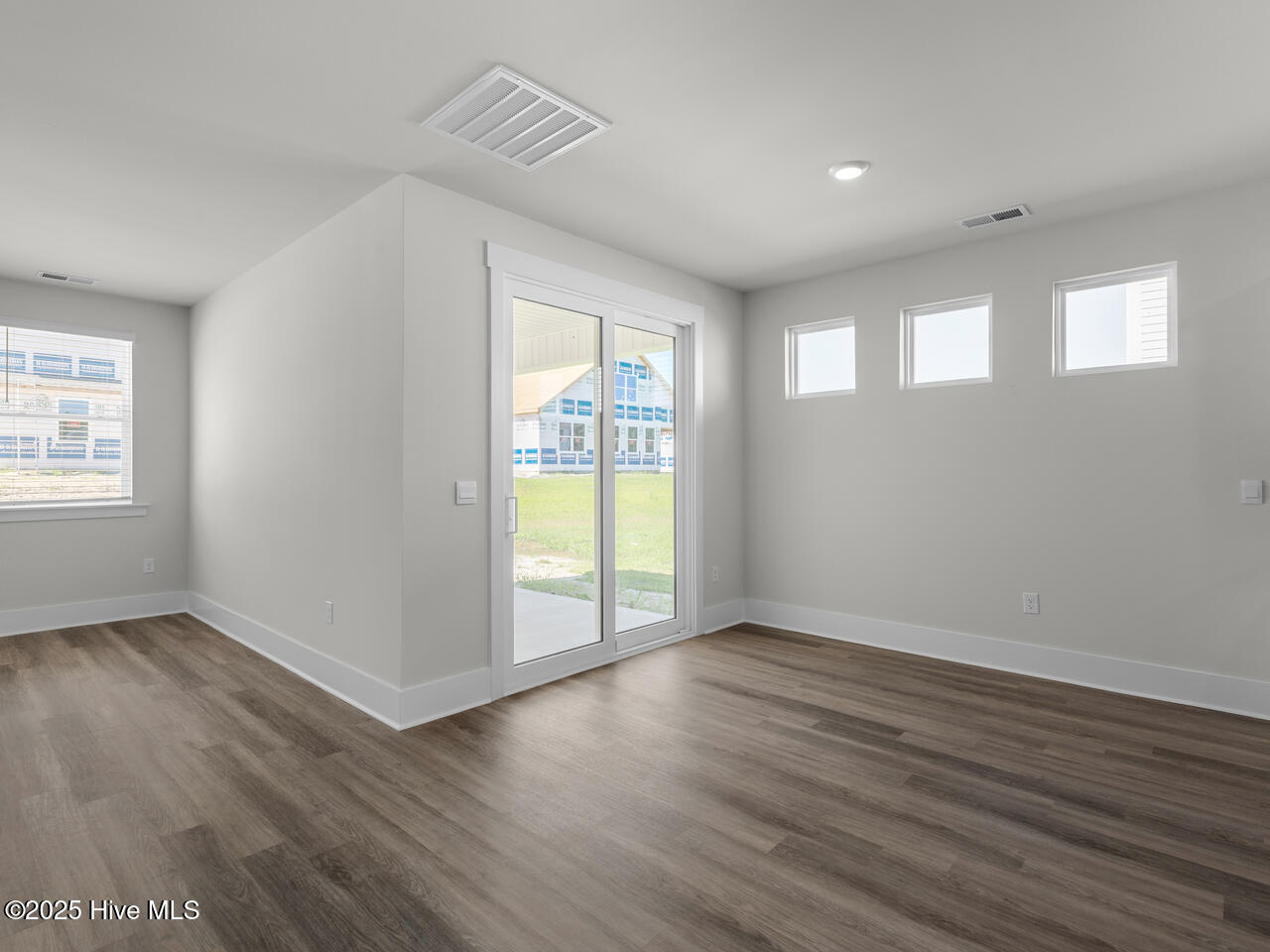 243 Surfside Landing Boulevard Lot 129, Hubert, NC 28539 – photo 14: SurfsideLanding2184DRDRHL33A85-012-008-1