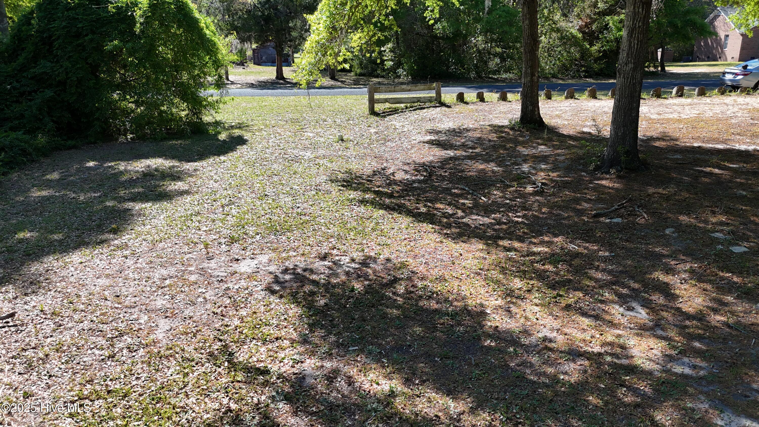 100501855 | Photo 12