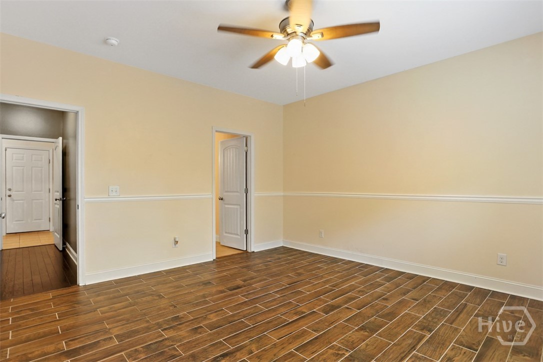 204 Waverly Lane