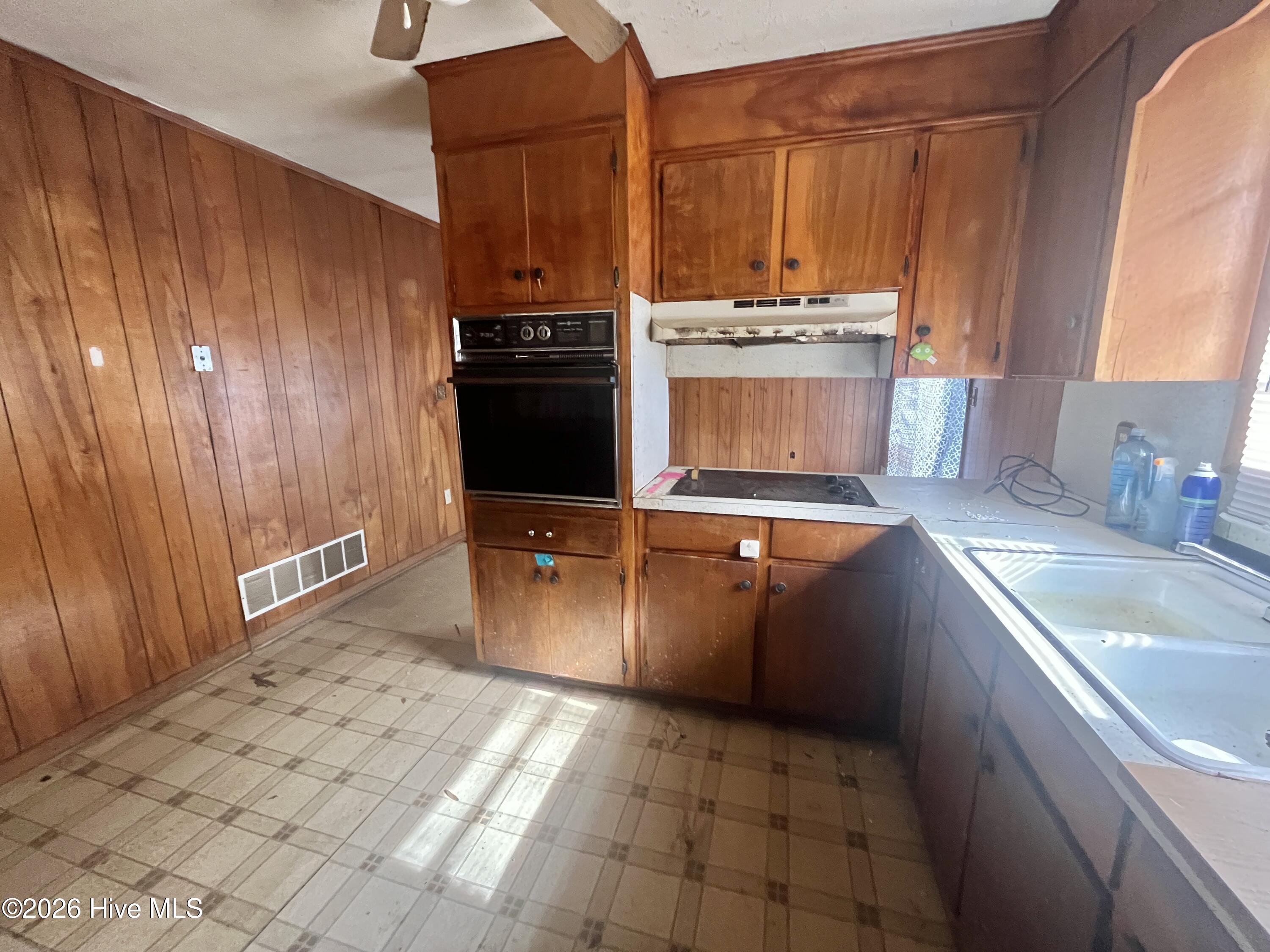 Photo 4 of Single family home for sale at 2723 Silver Blf Rd, Aiken, SC 29803 | MLS# 100609515 | Listing updated on 2026-10-09