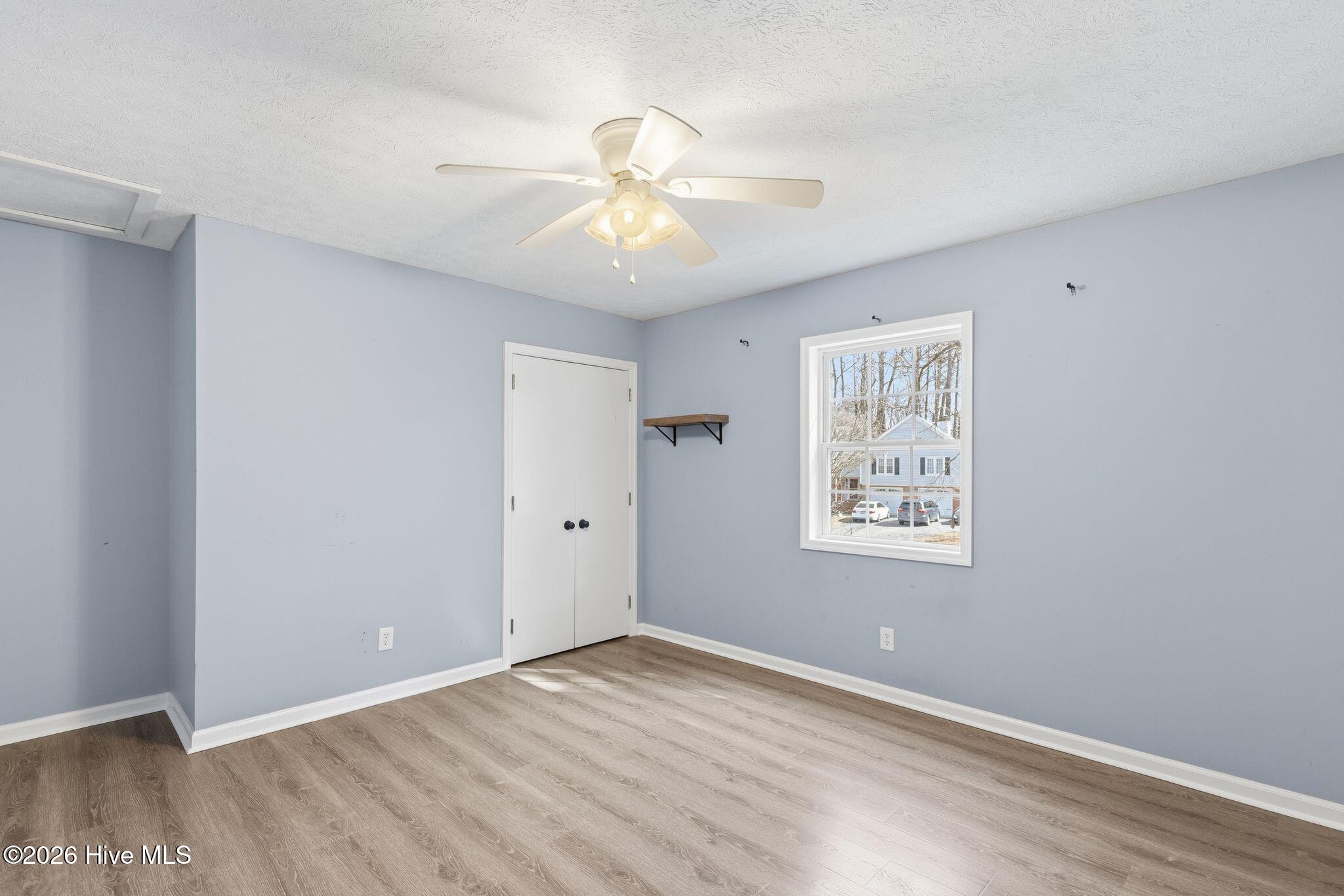 100554538 | Photo 53