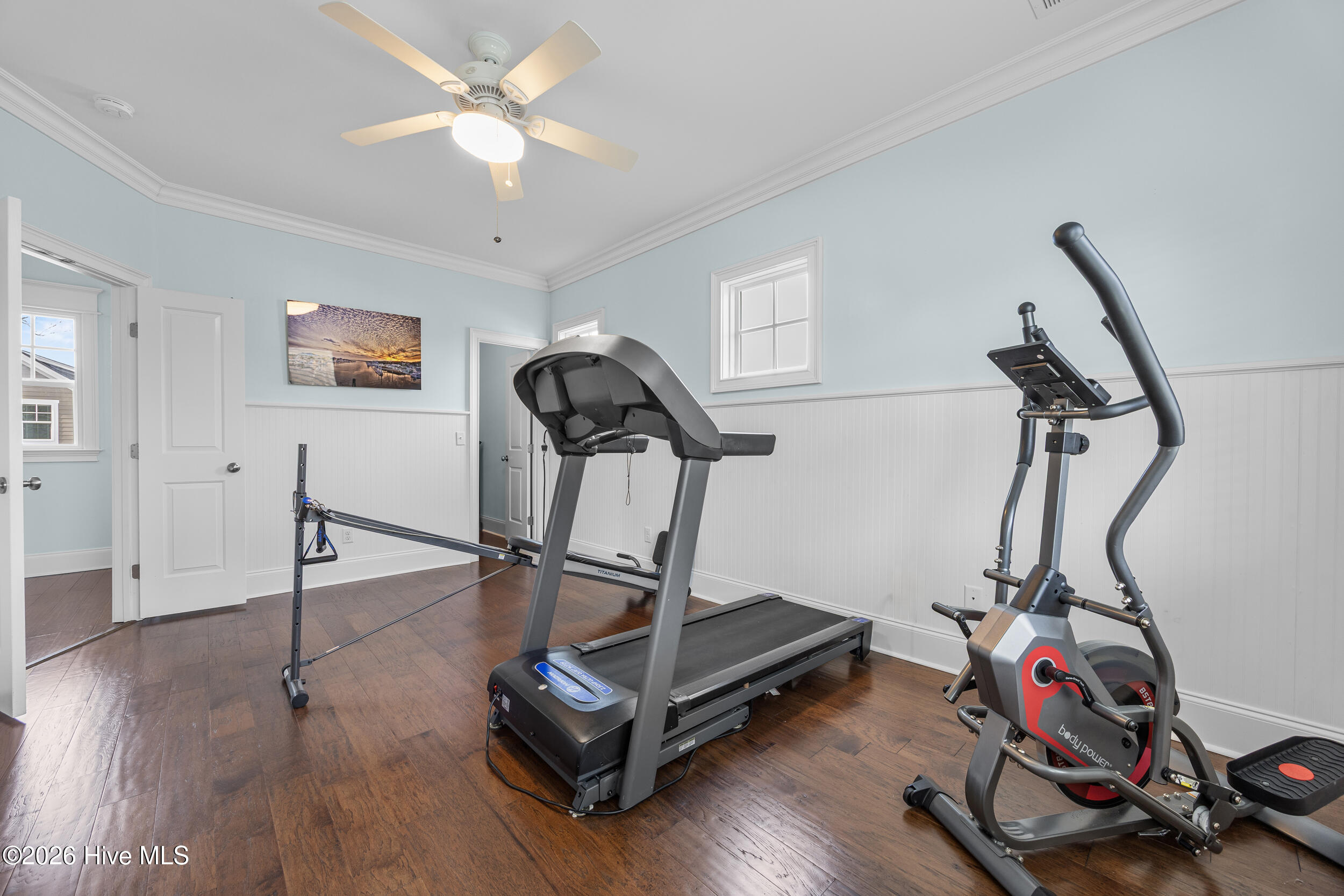 100549374 | Photo 41