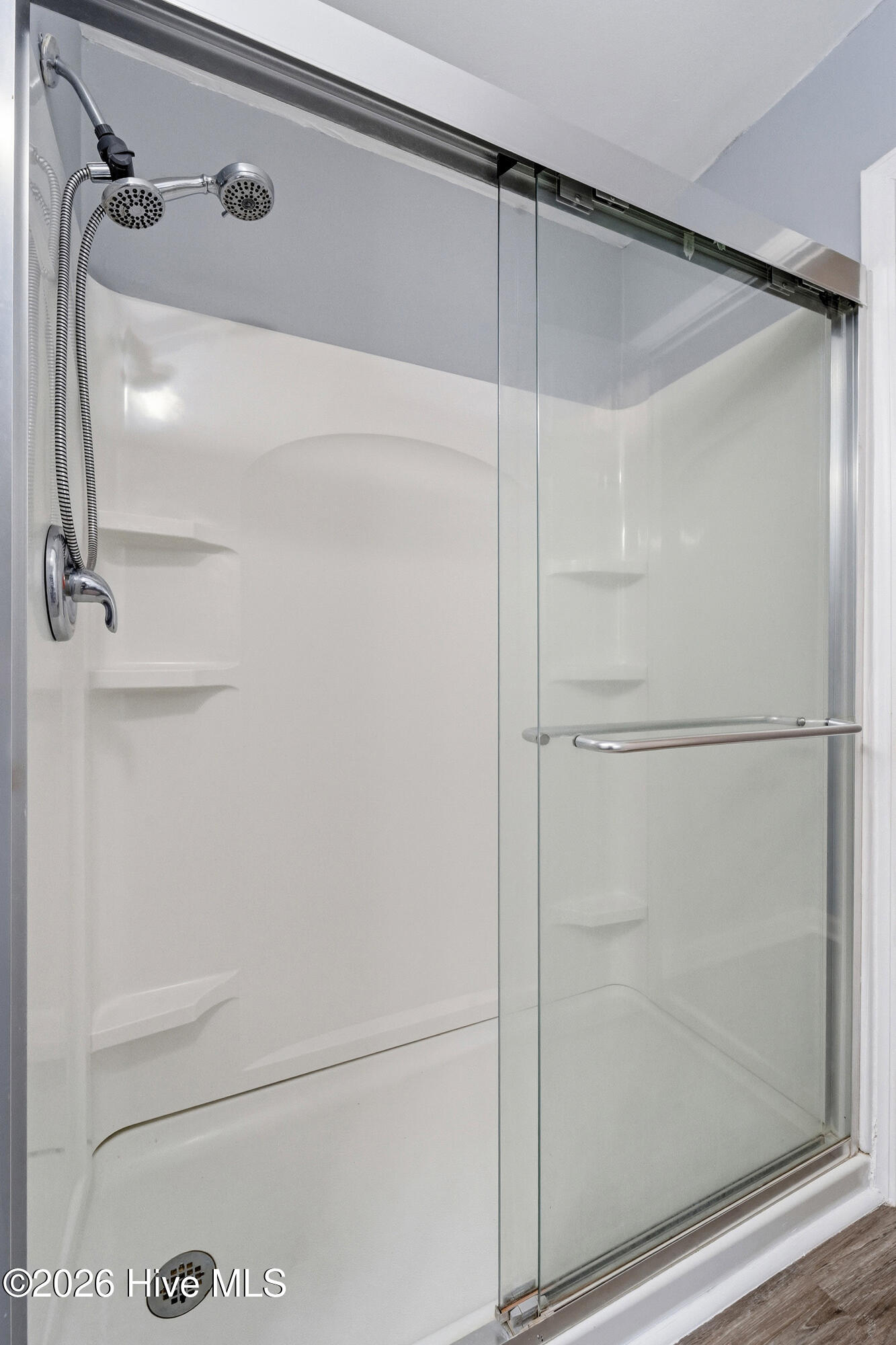 100557245 | Photo 21