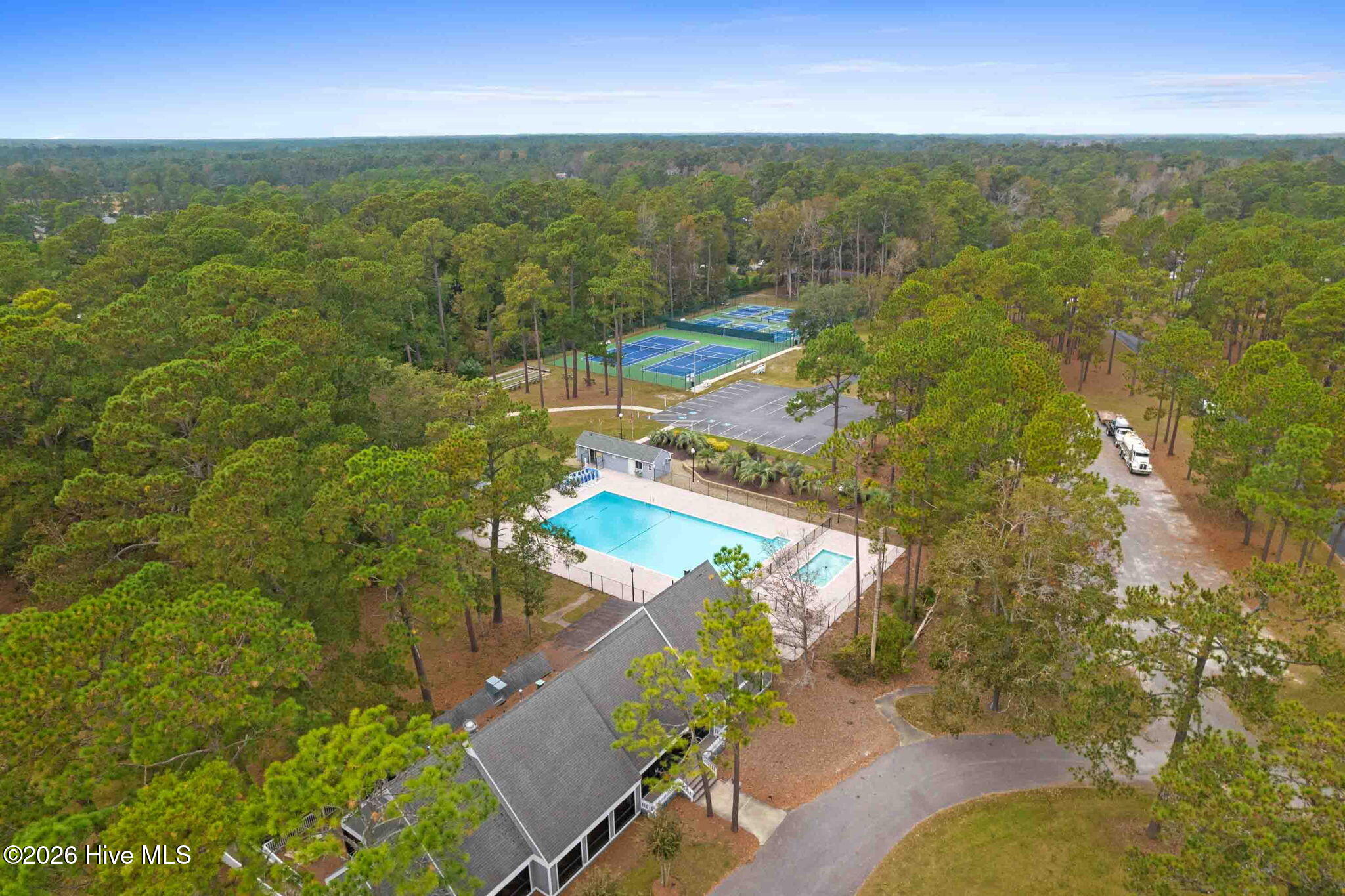 100566520 | Photo 26