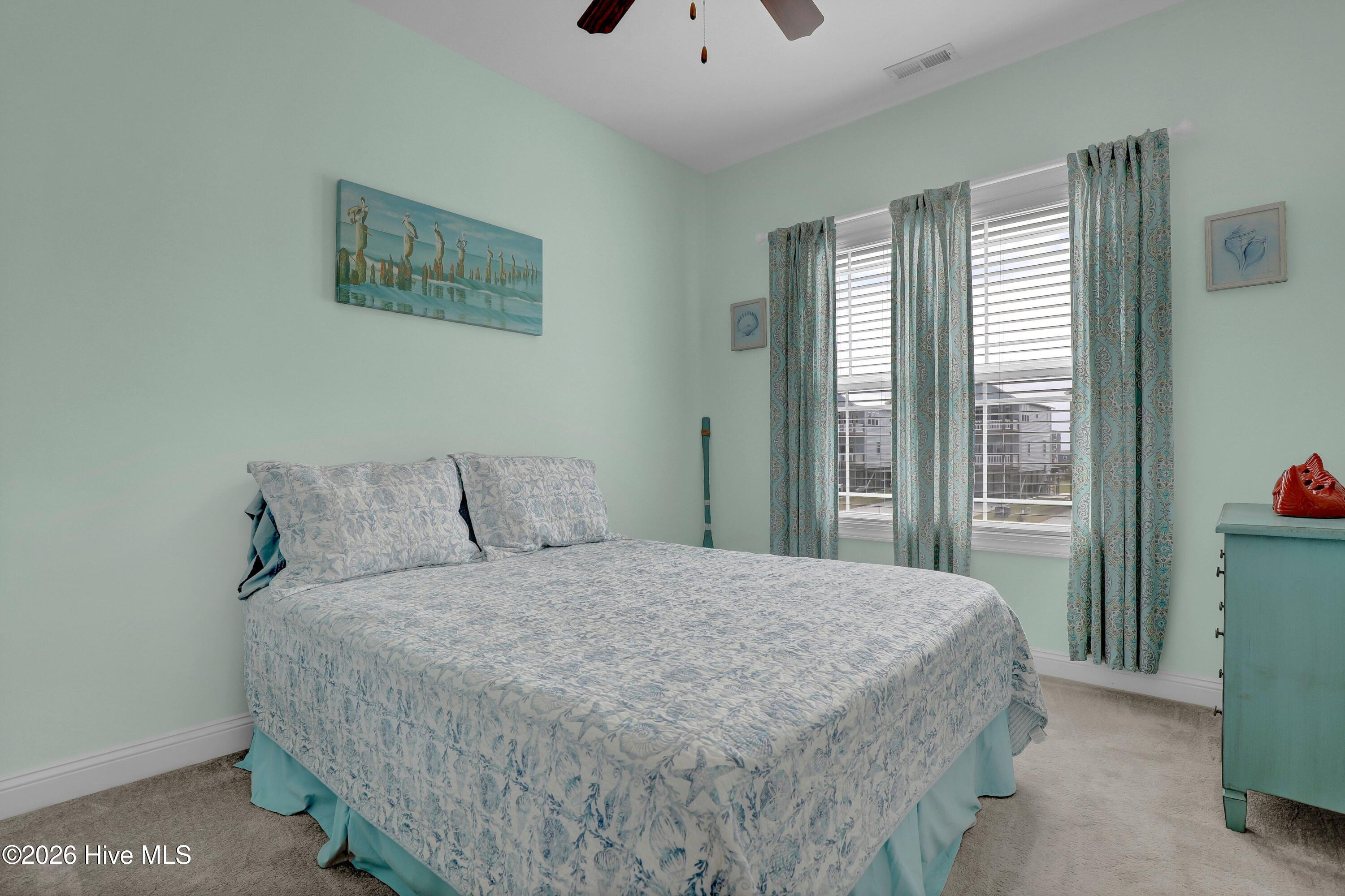 100564246 | Photo 17