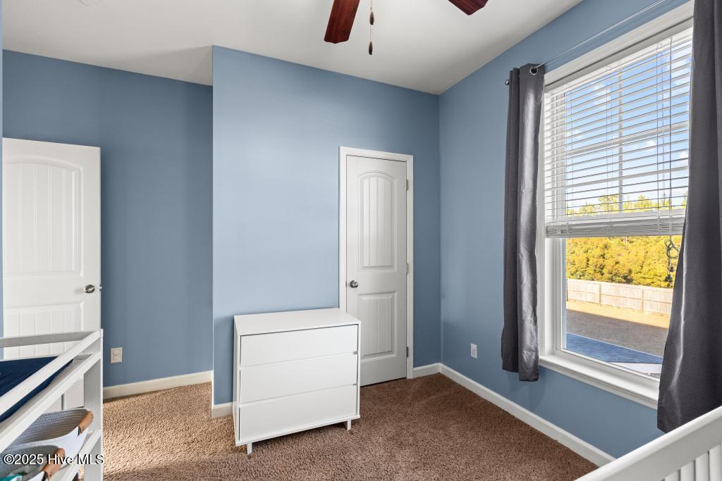 100546440 | Photo 31