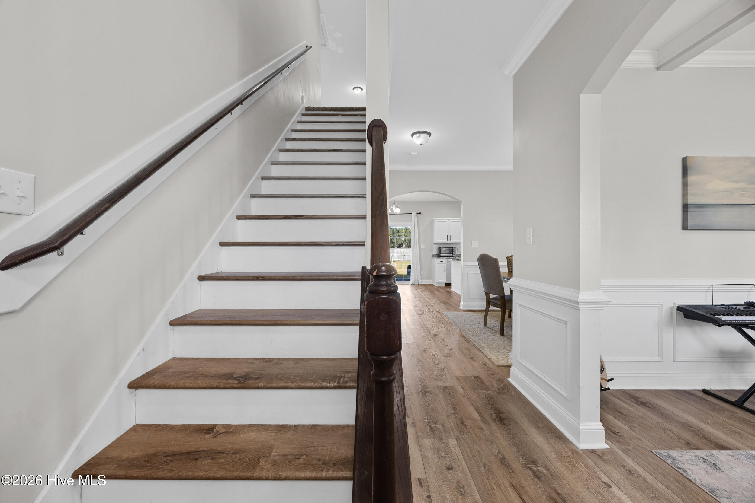 100564853 | Photo 23