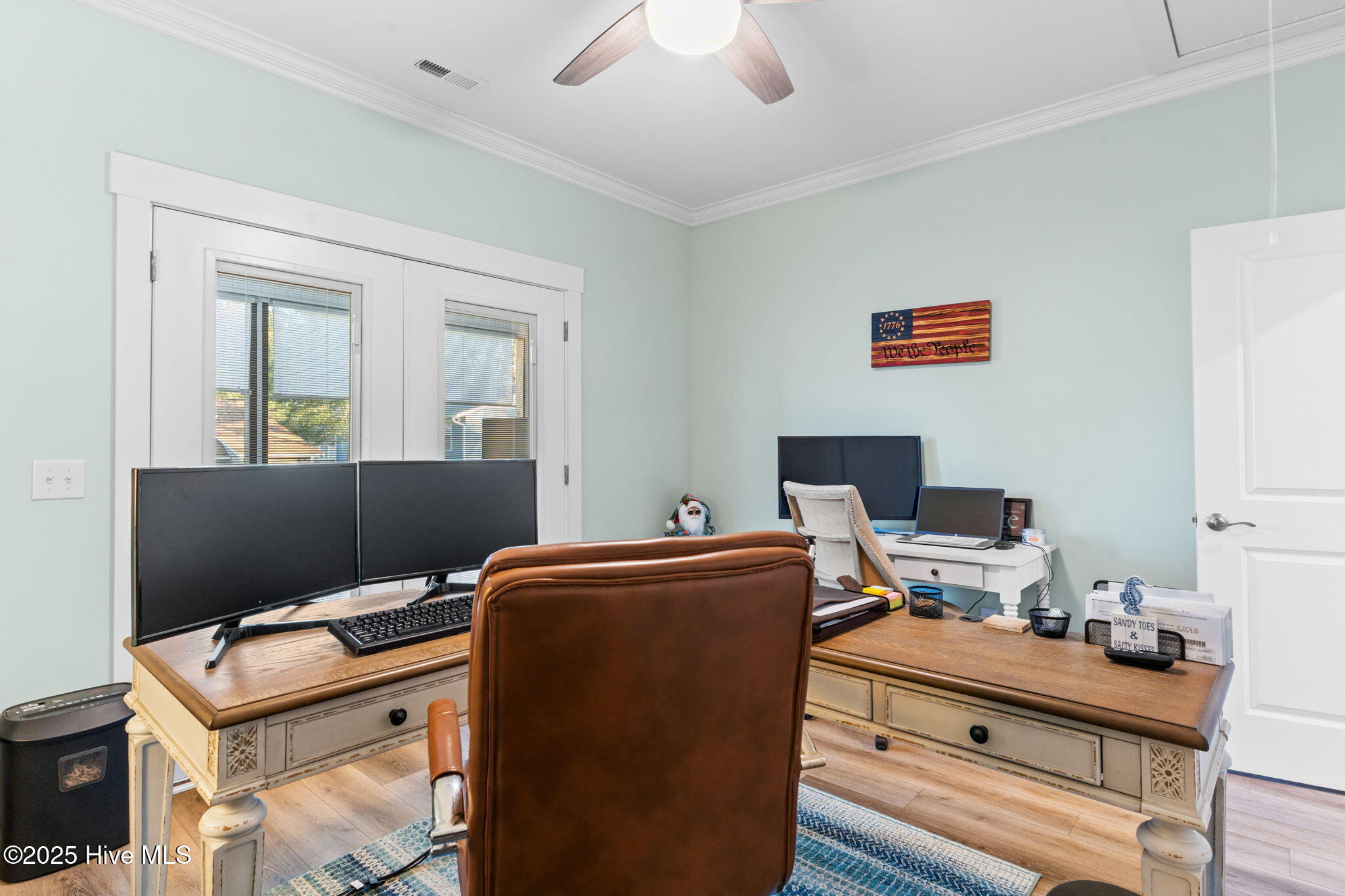 100542676 | Photo 34