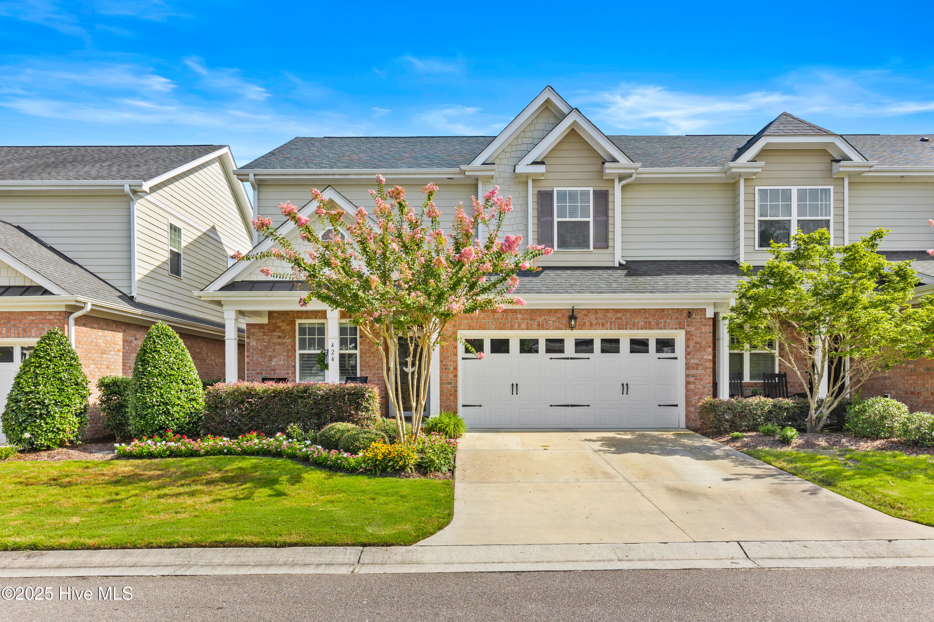 100559107 | Photo 49