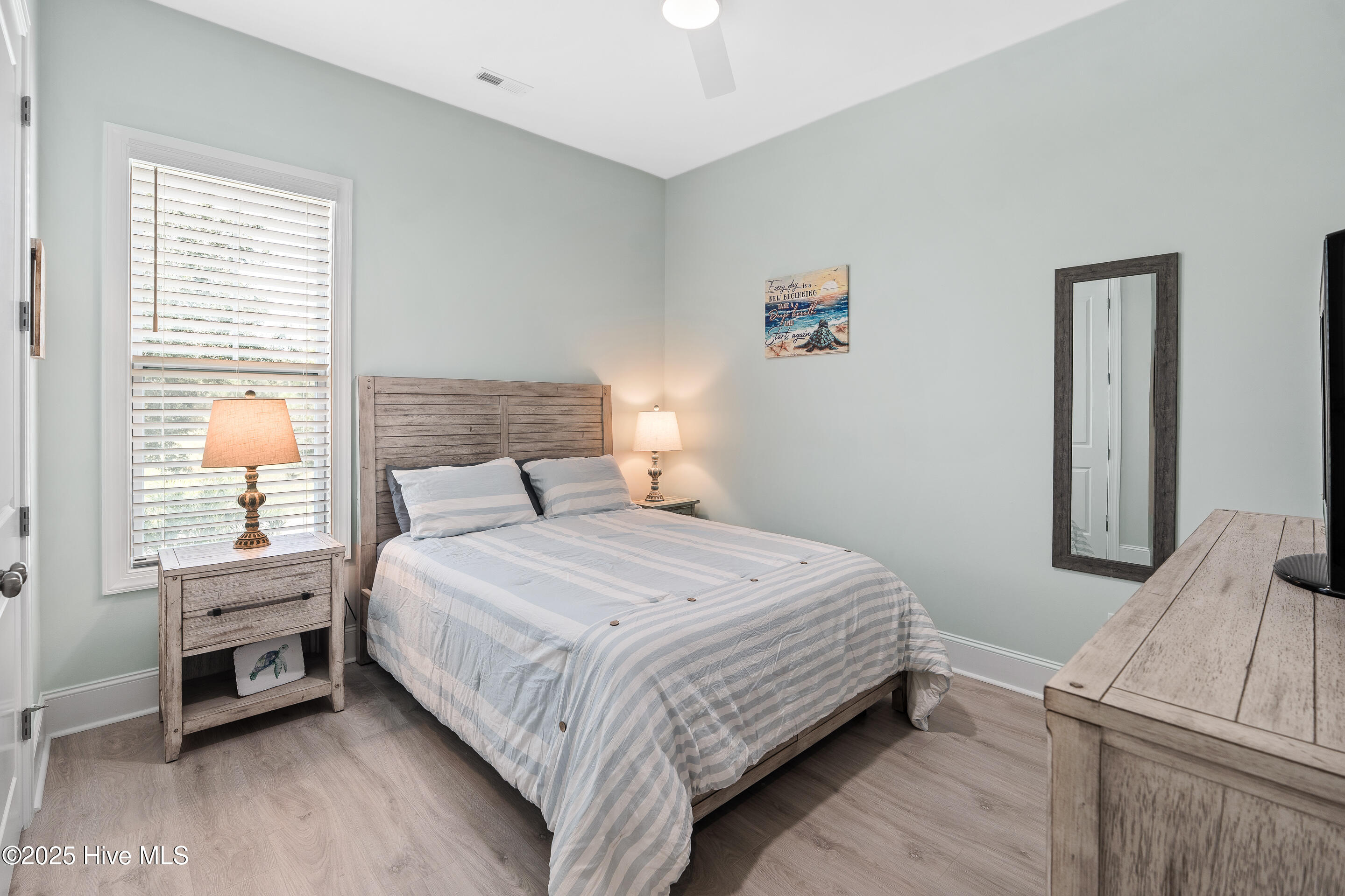 100526506 | Photo 31