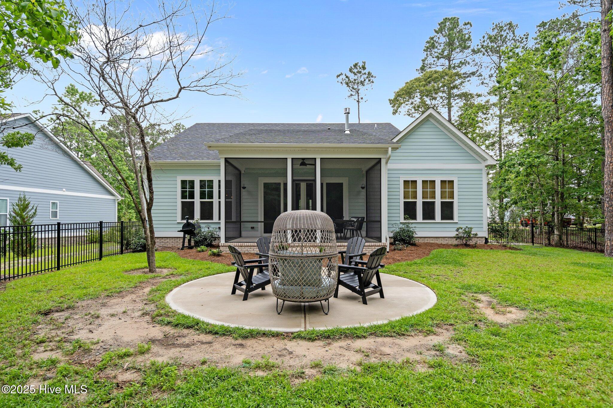 100564627 | Photo 54