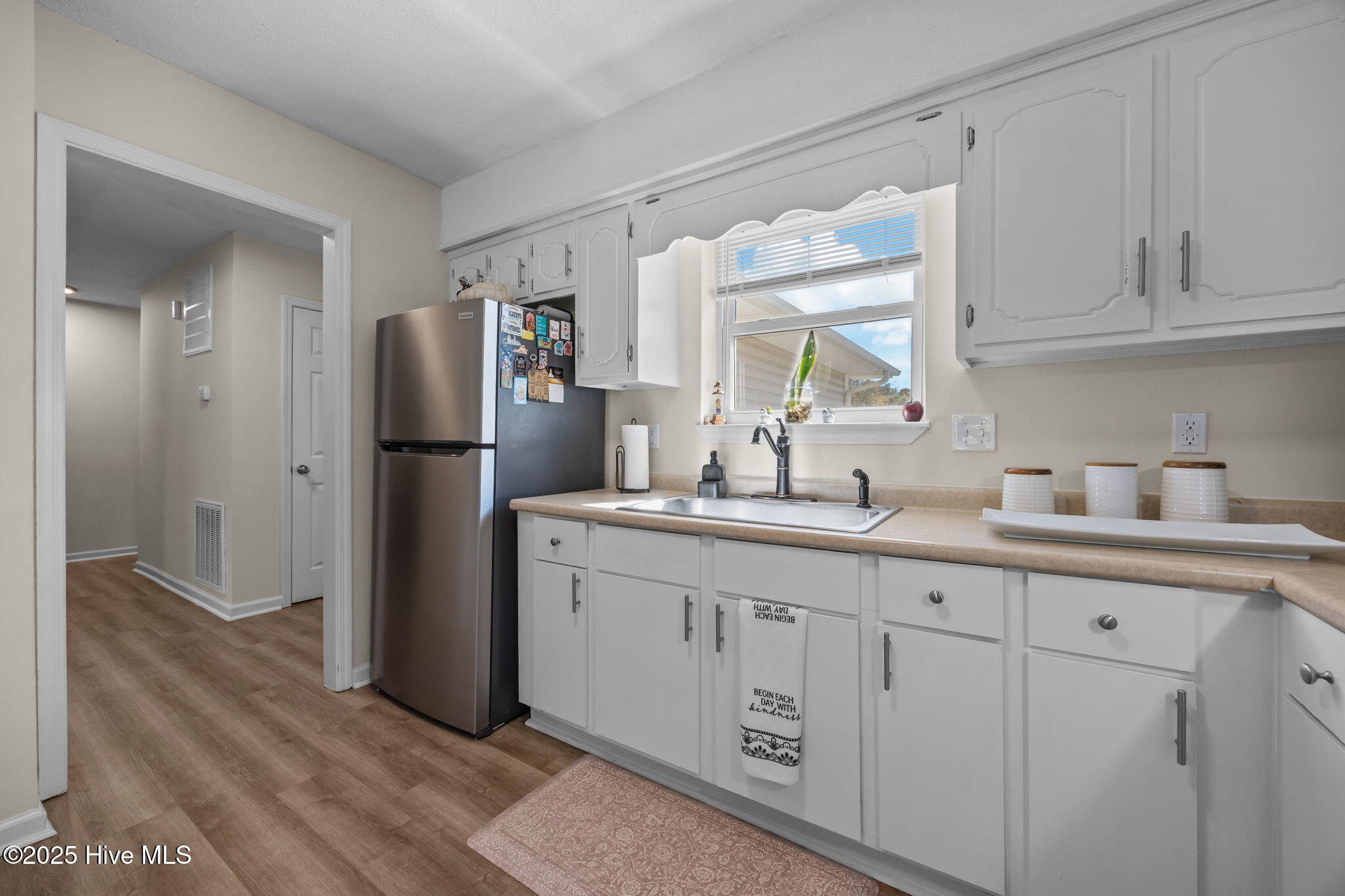 100515251 | Photo 22