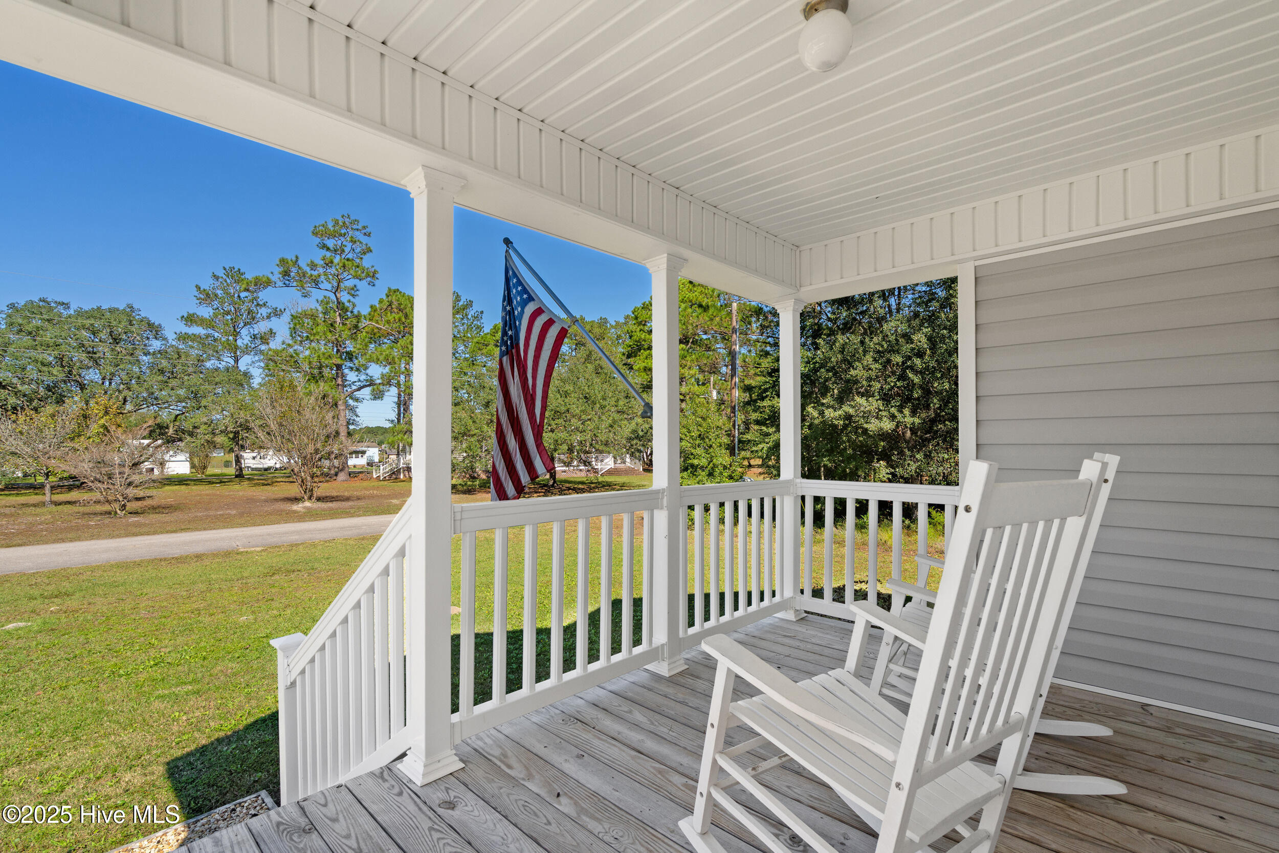 100539240 | Photo 25