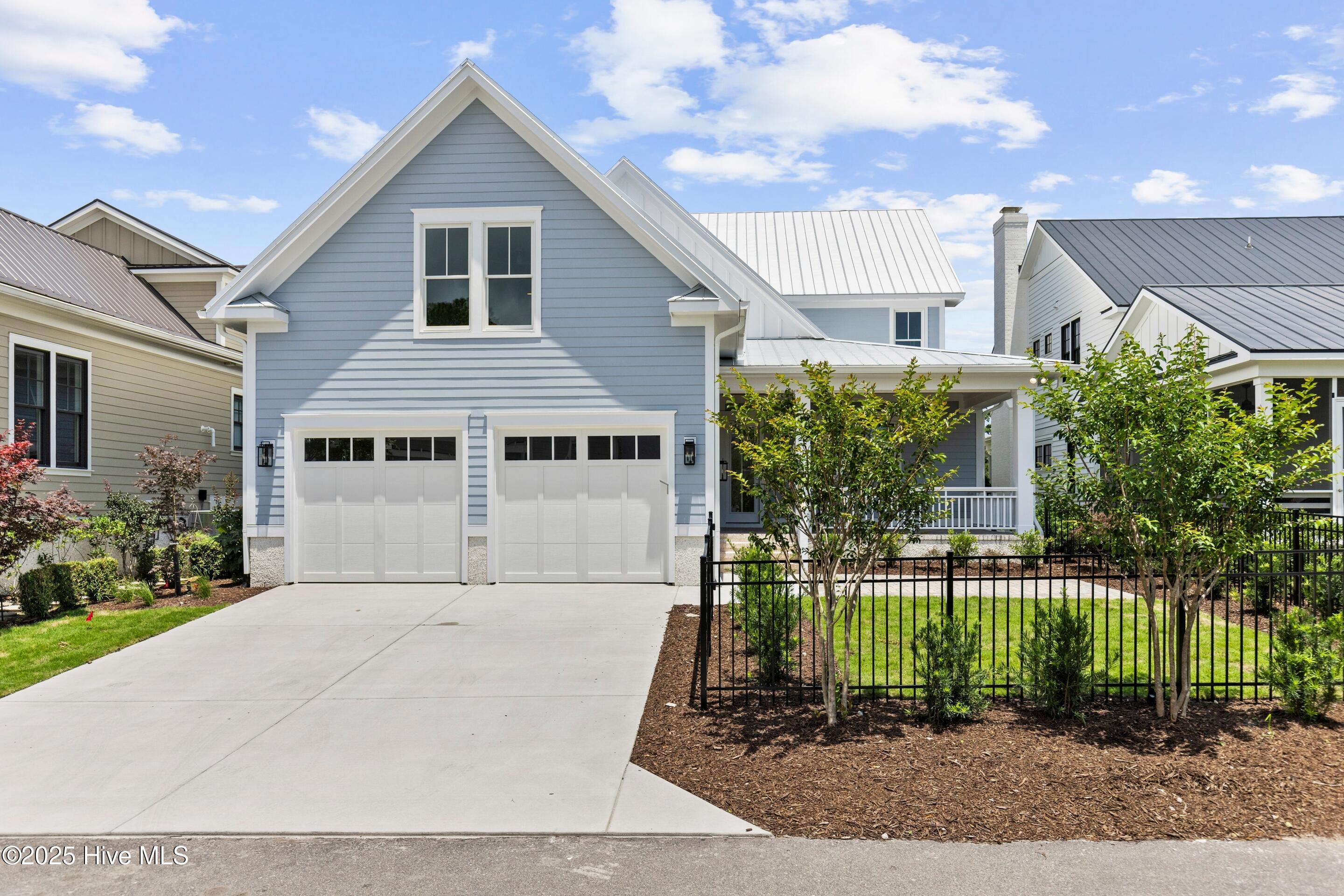 100542273 | Photo 13