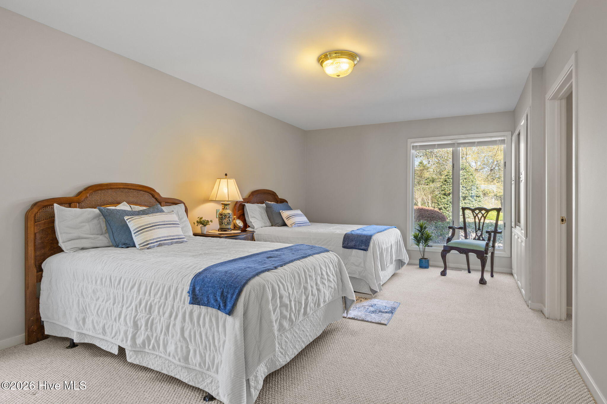 100564648 | Photo 24