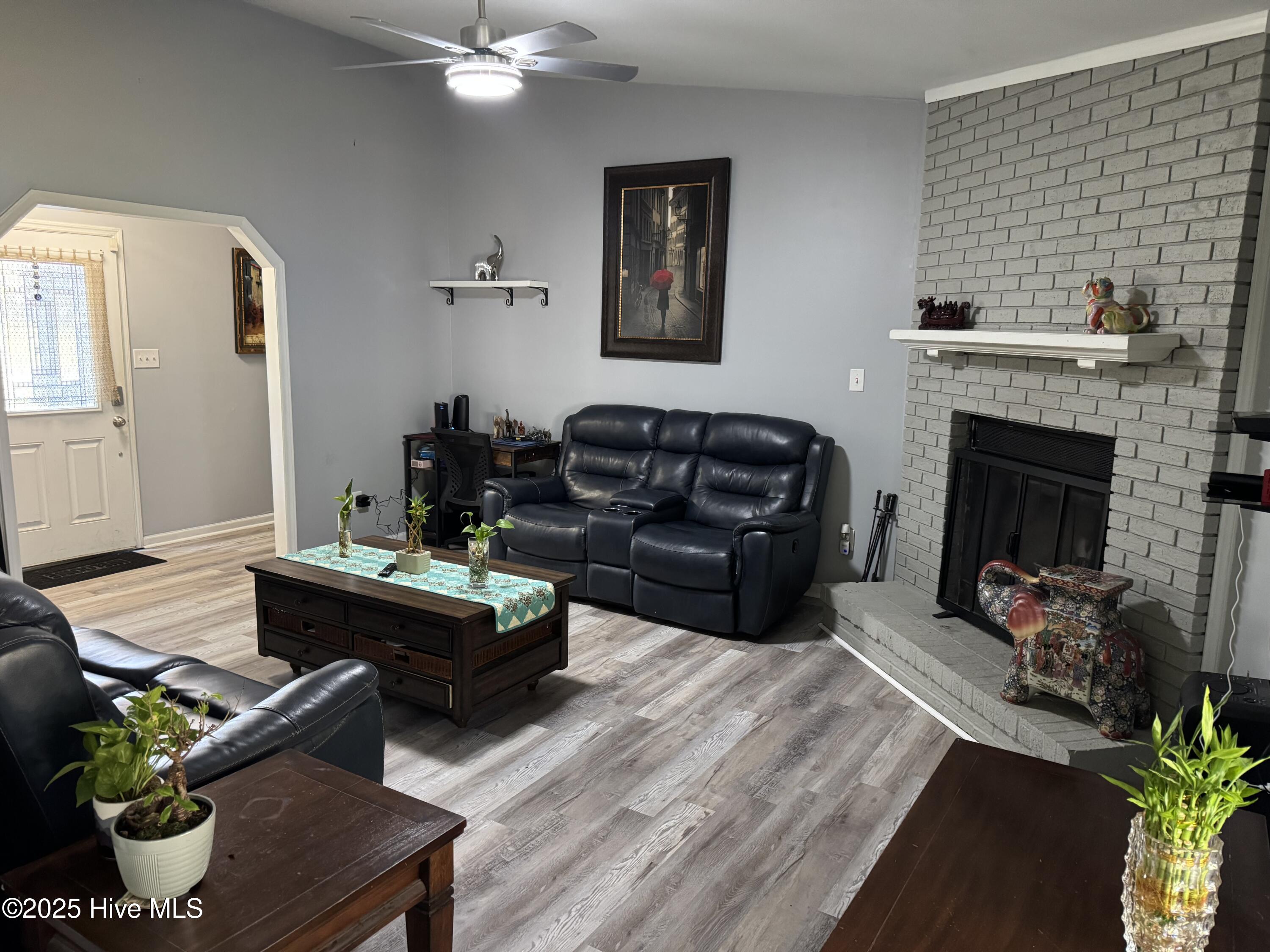 909 Springdale Drive, Jacksonville, NC 28540 – photo 11: IMG_6430
