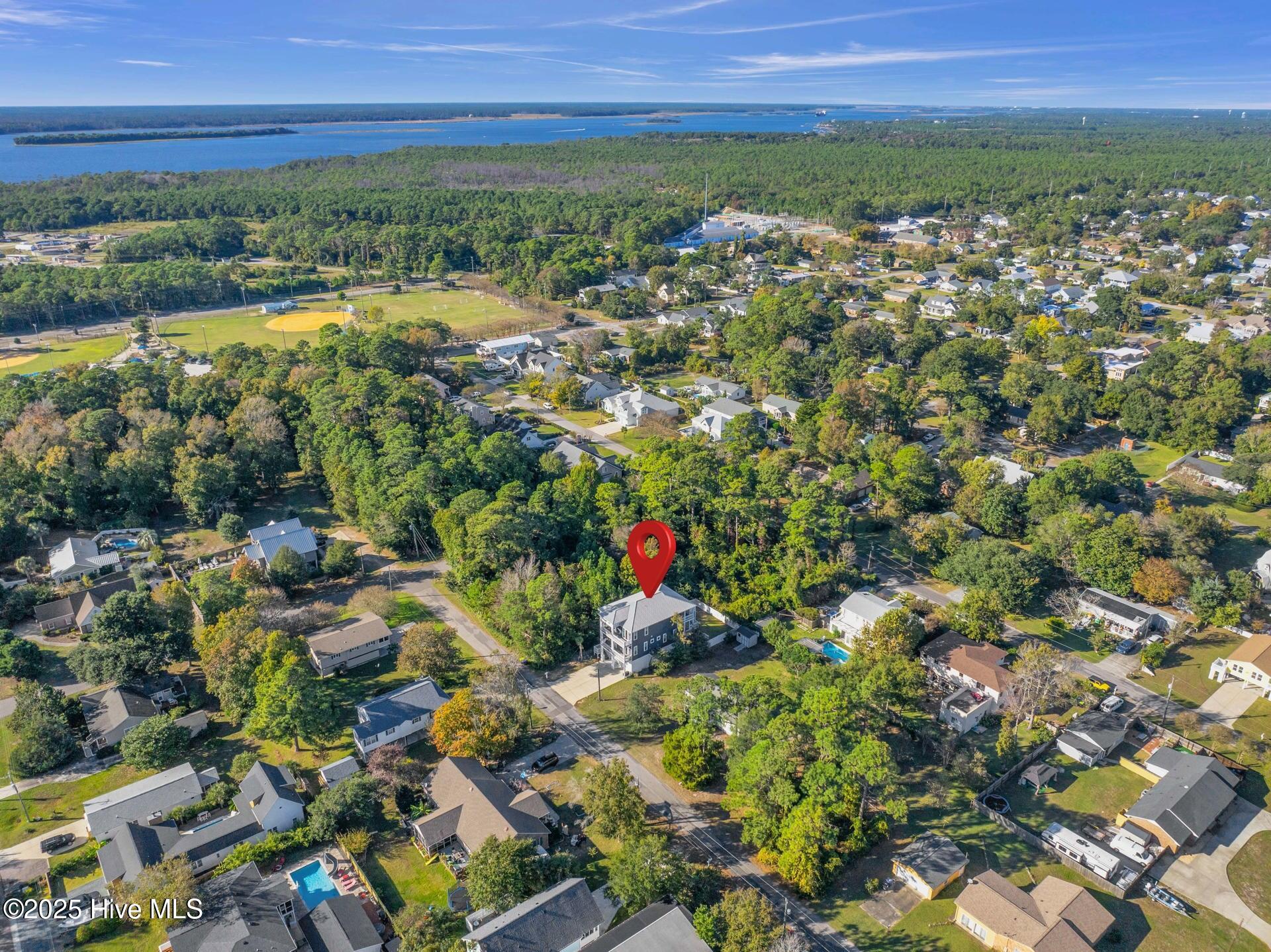 100539470 | Photo 50