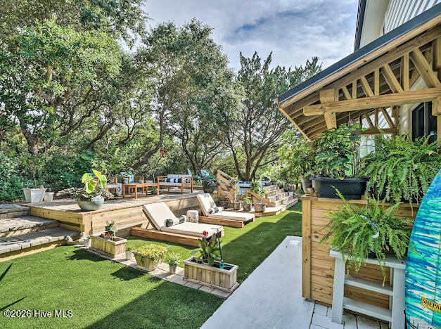 100558196 | Photo 17