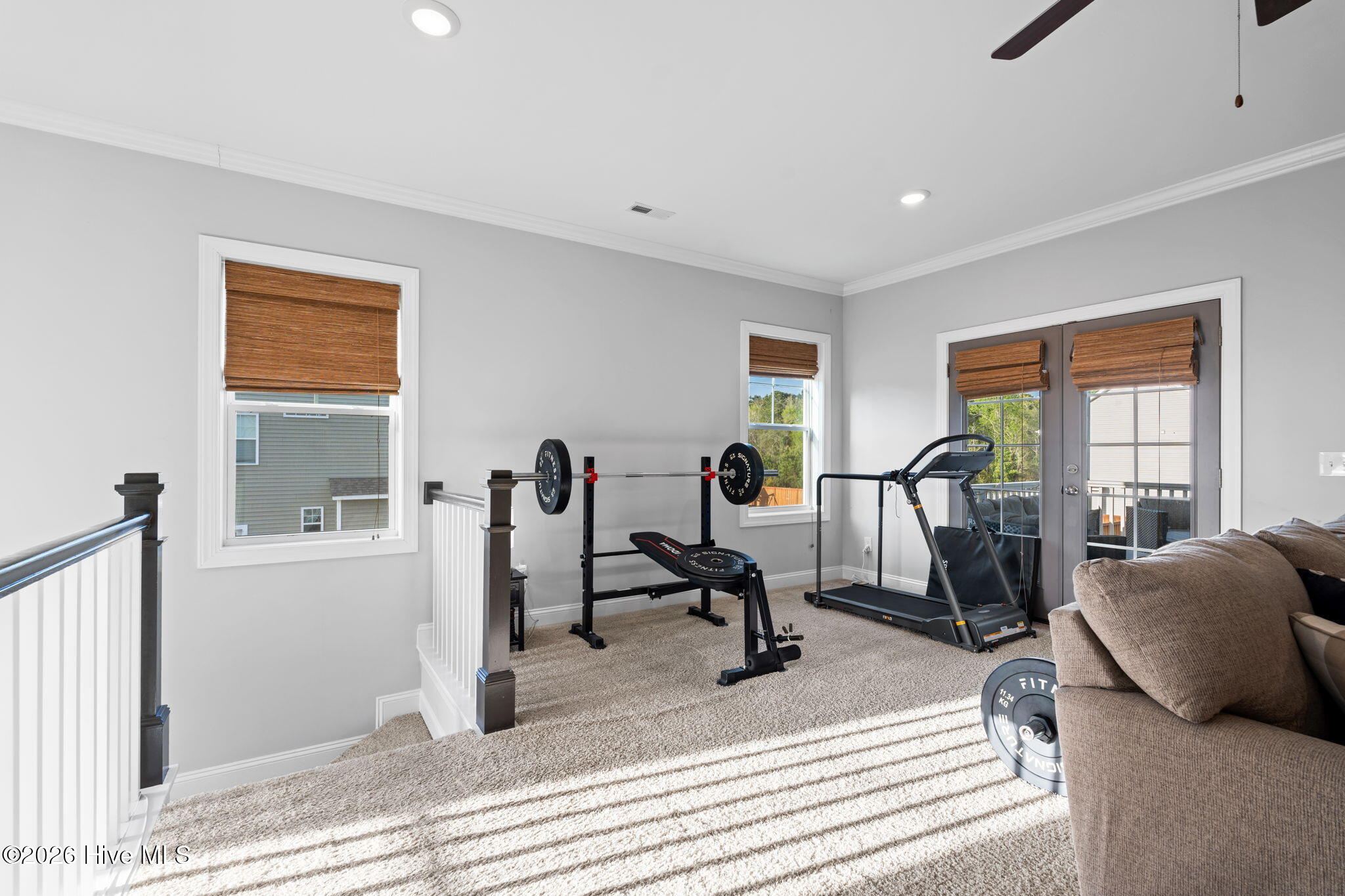 100564954 | Photo 40