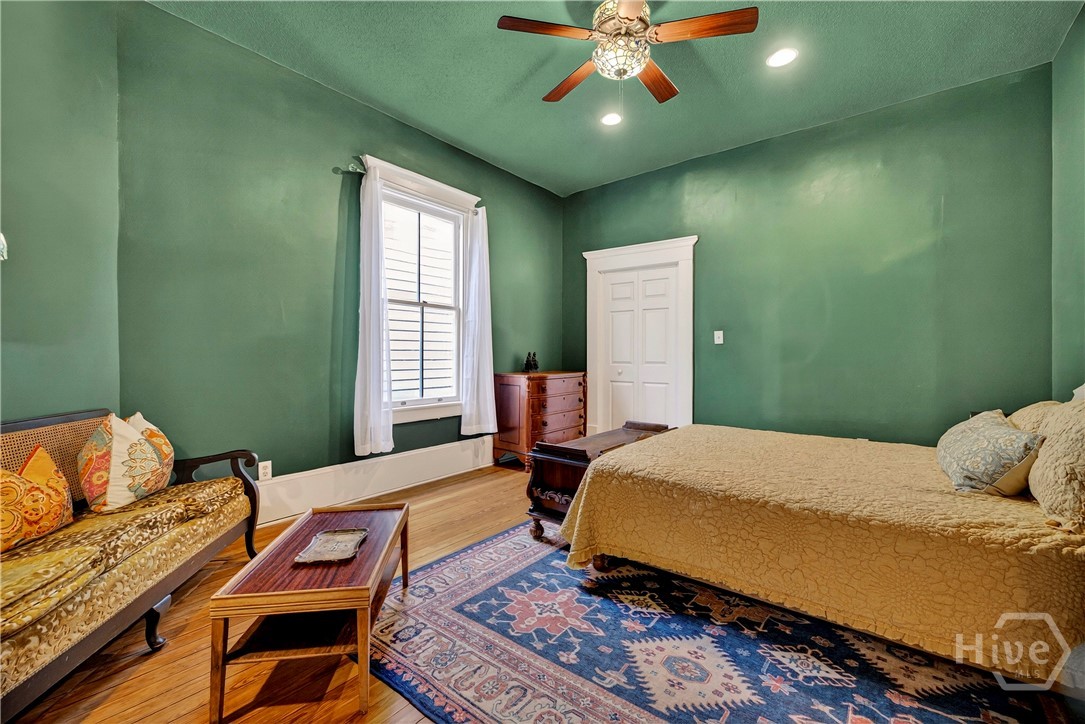 513 E Henry Street, Savannah, GA, 31401