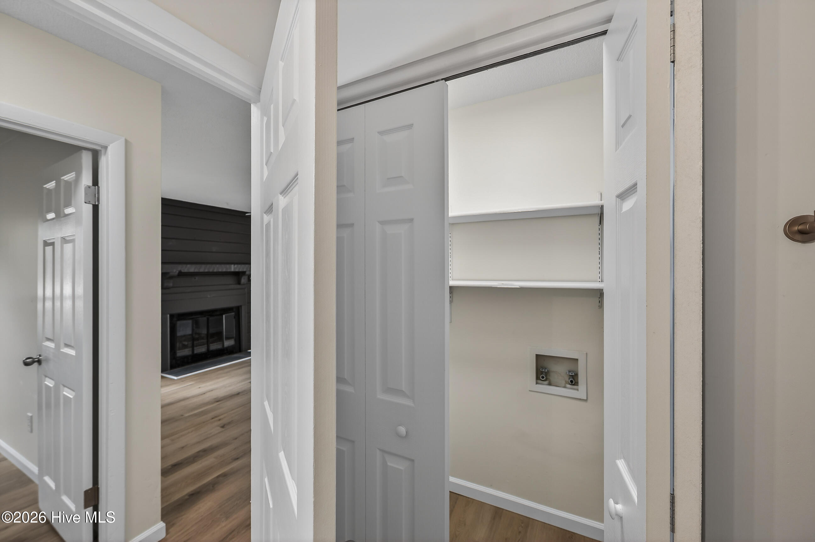 100555829 | Photo 19