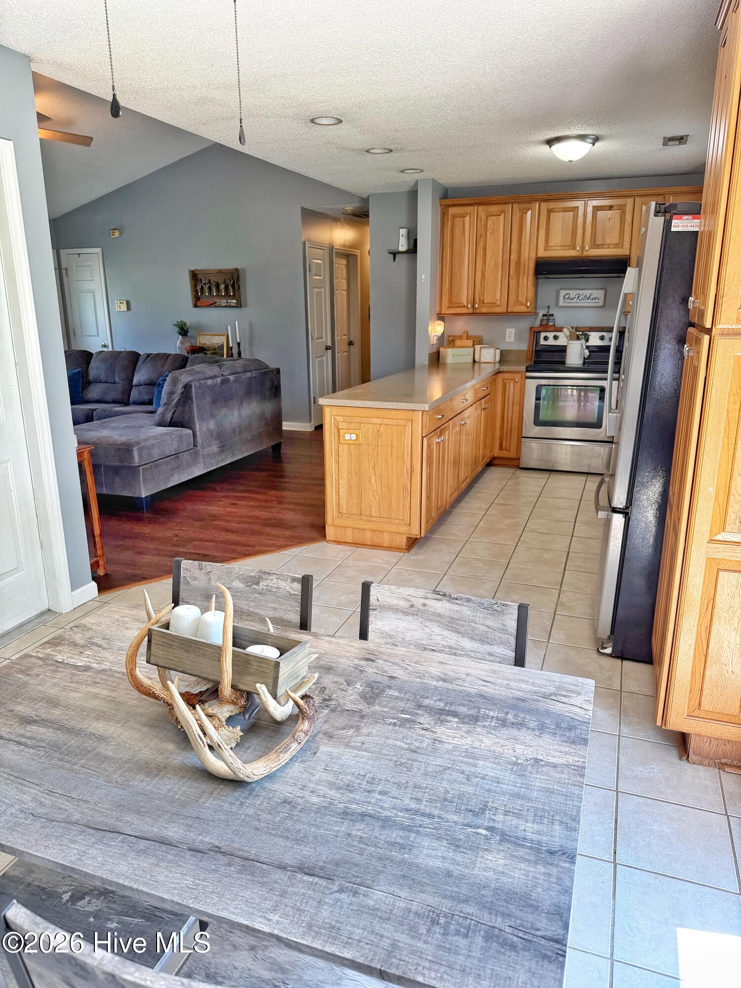 303 Marcia Court,Hubert