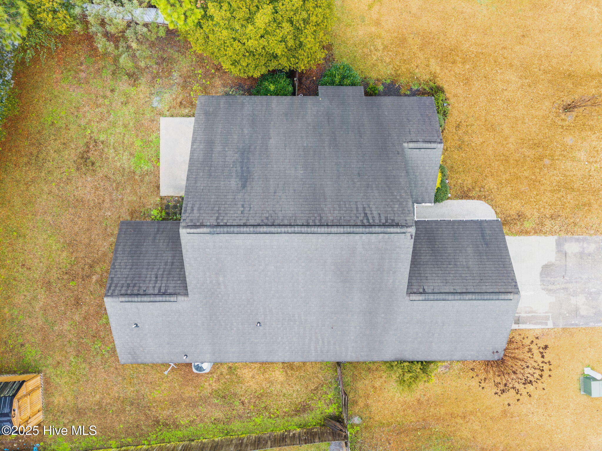 100545906 | Photo 52