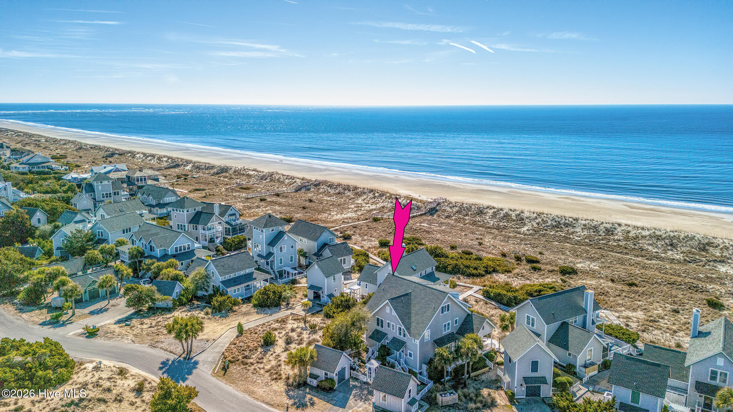 100553208 | Photo 11