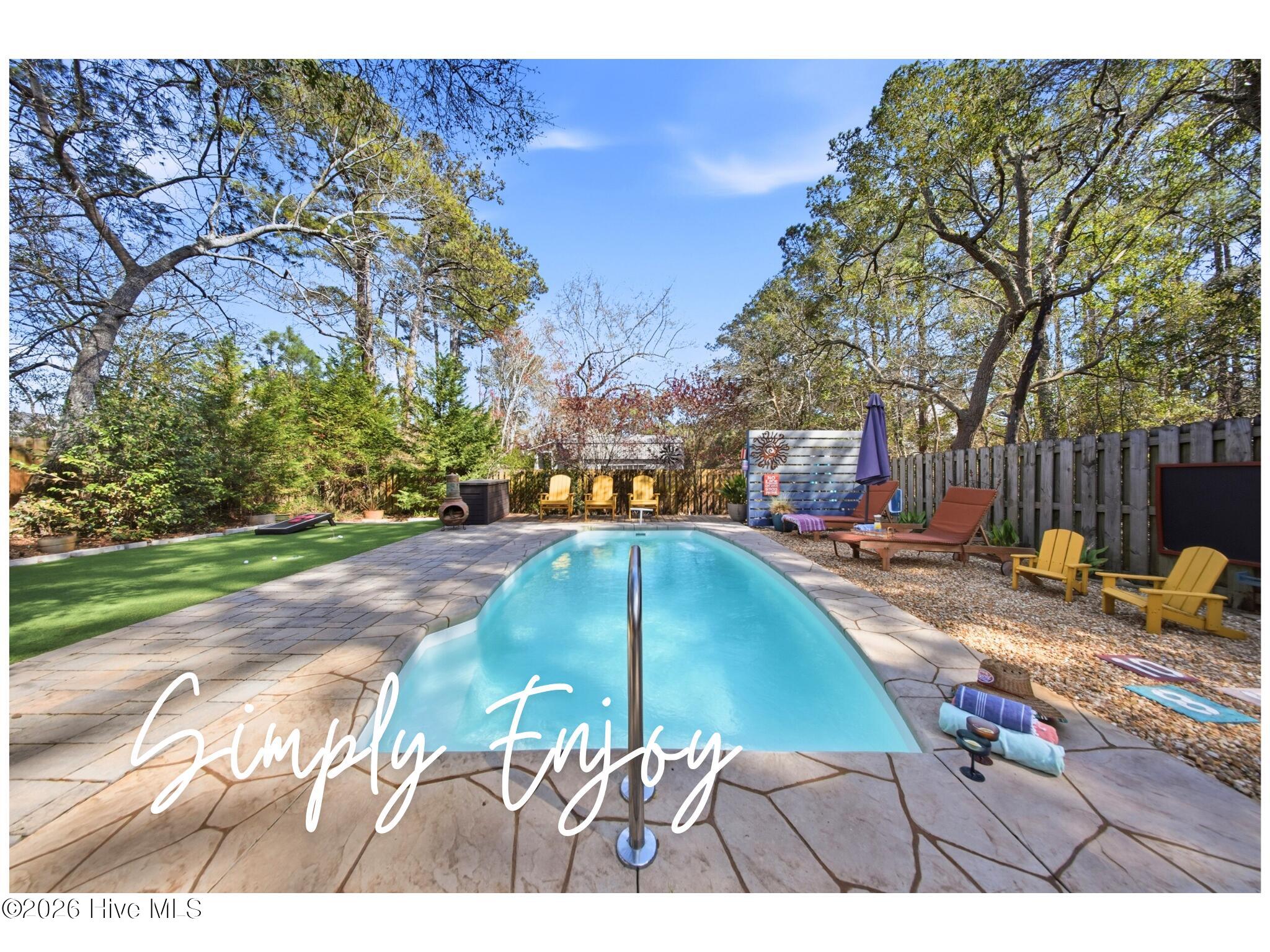 100561155 | Photo 13