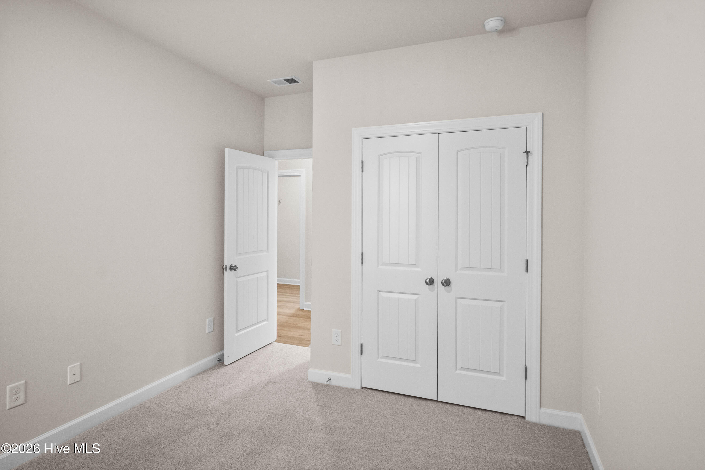 100539899 | Photo 17