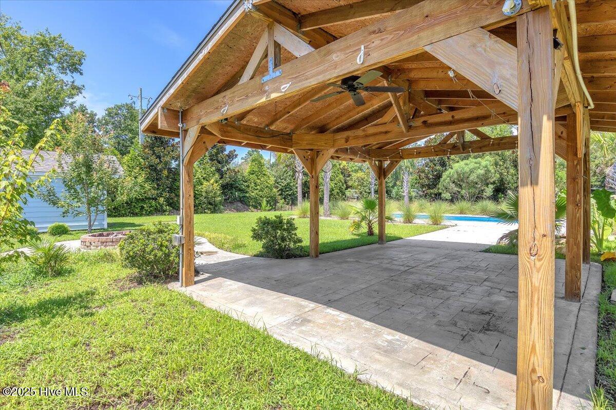 100523445 | Photo 68