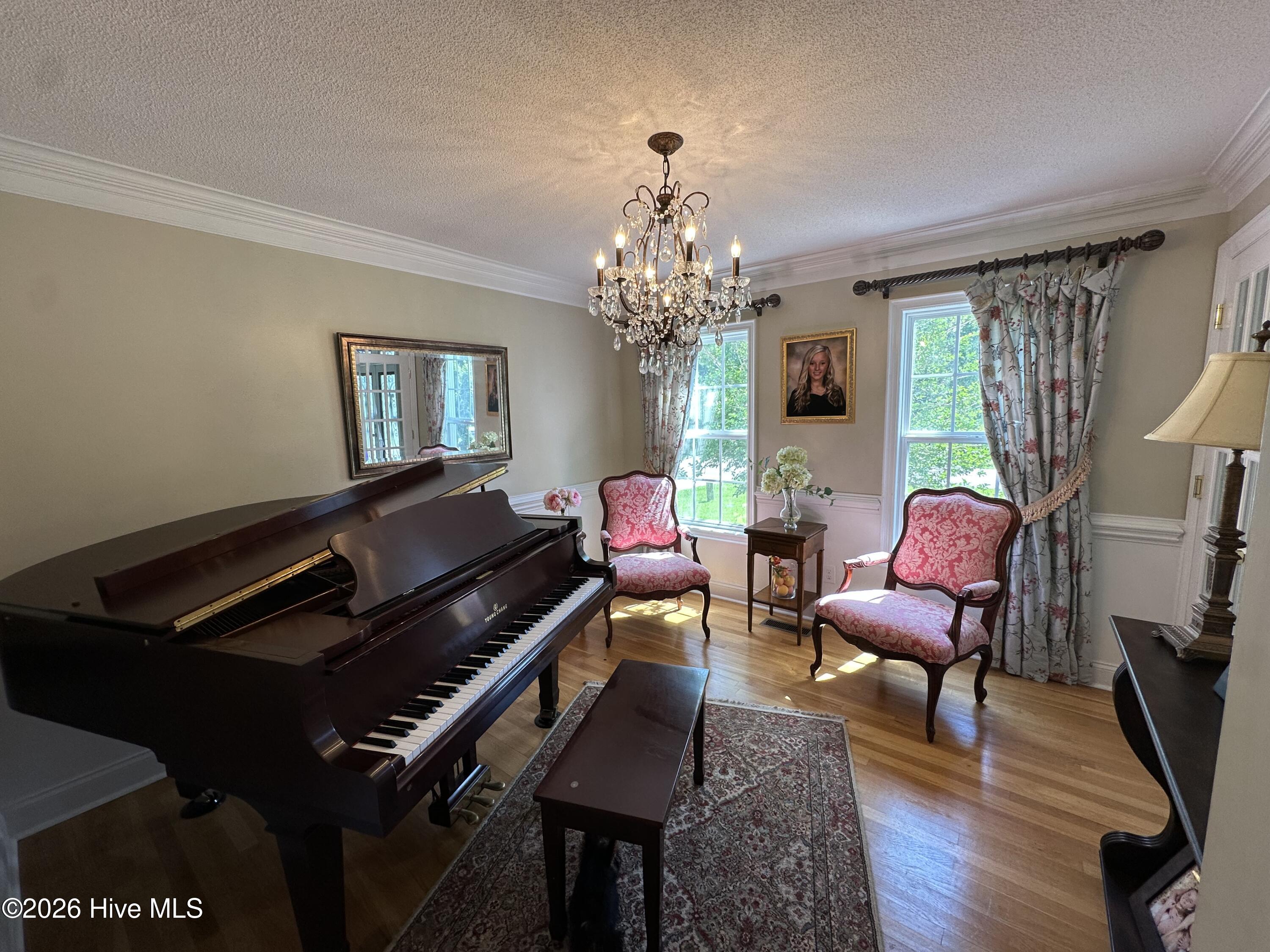 100552030 | Photo 42