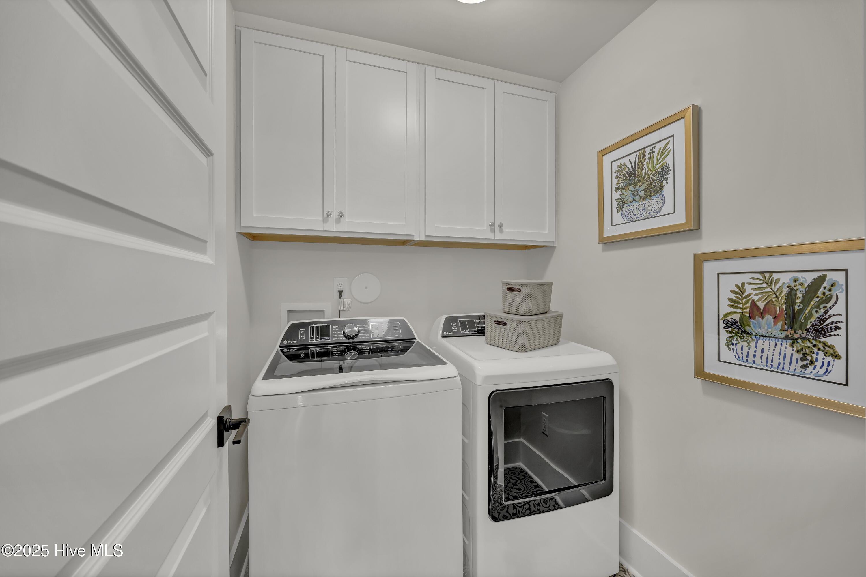 100553120 | Photo 25