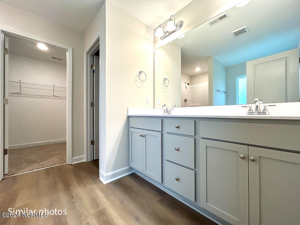 100441693 | Photo 26